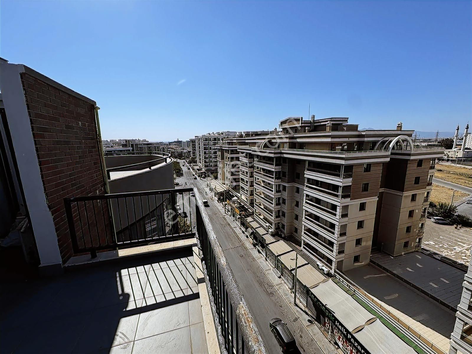 İzmir Çiğli Balatçık Siena Loft'ta 2+1 Eşyalı Satılık Daire Cbph - Görsel 28