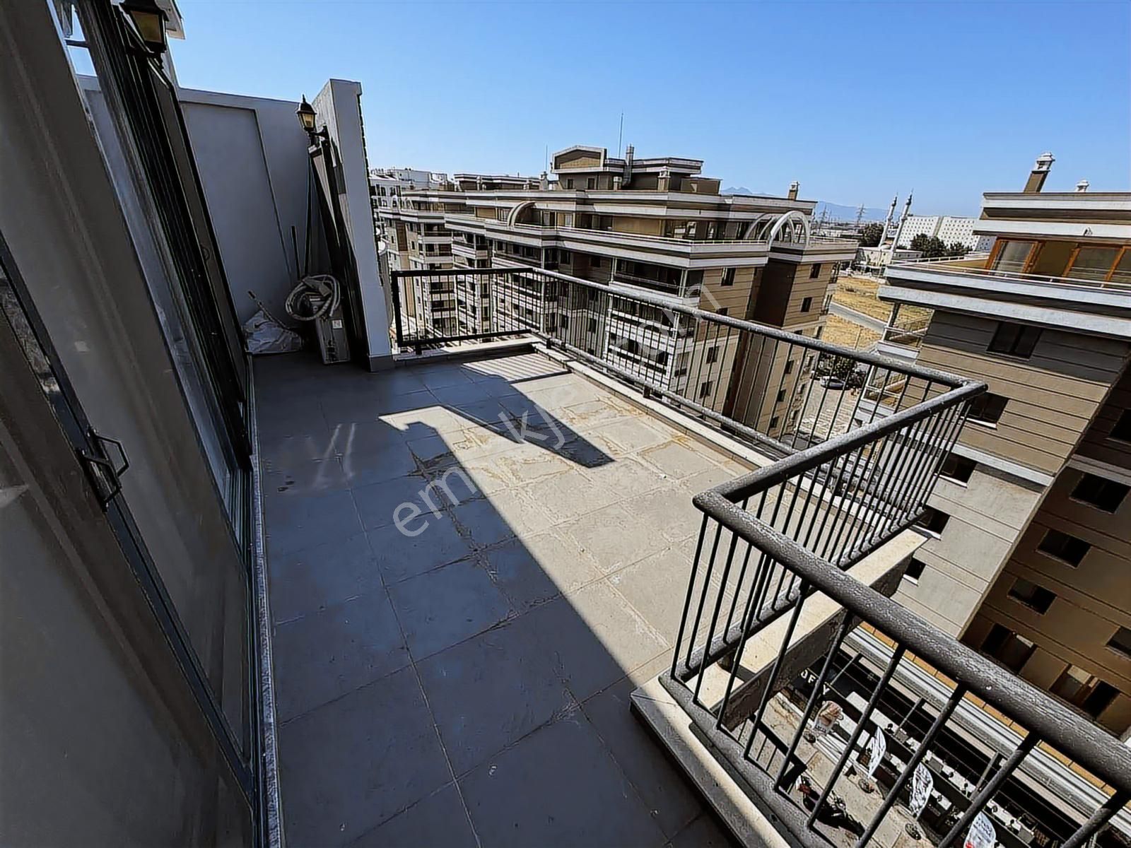 İzmir Çiğli Balatçık Siena Loft'ta 2+1 Eşyalı Satılık Daire Cbph - Görsel 20