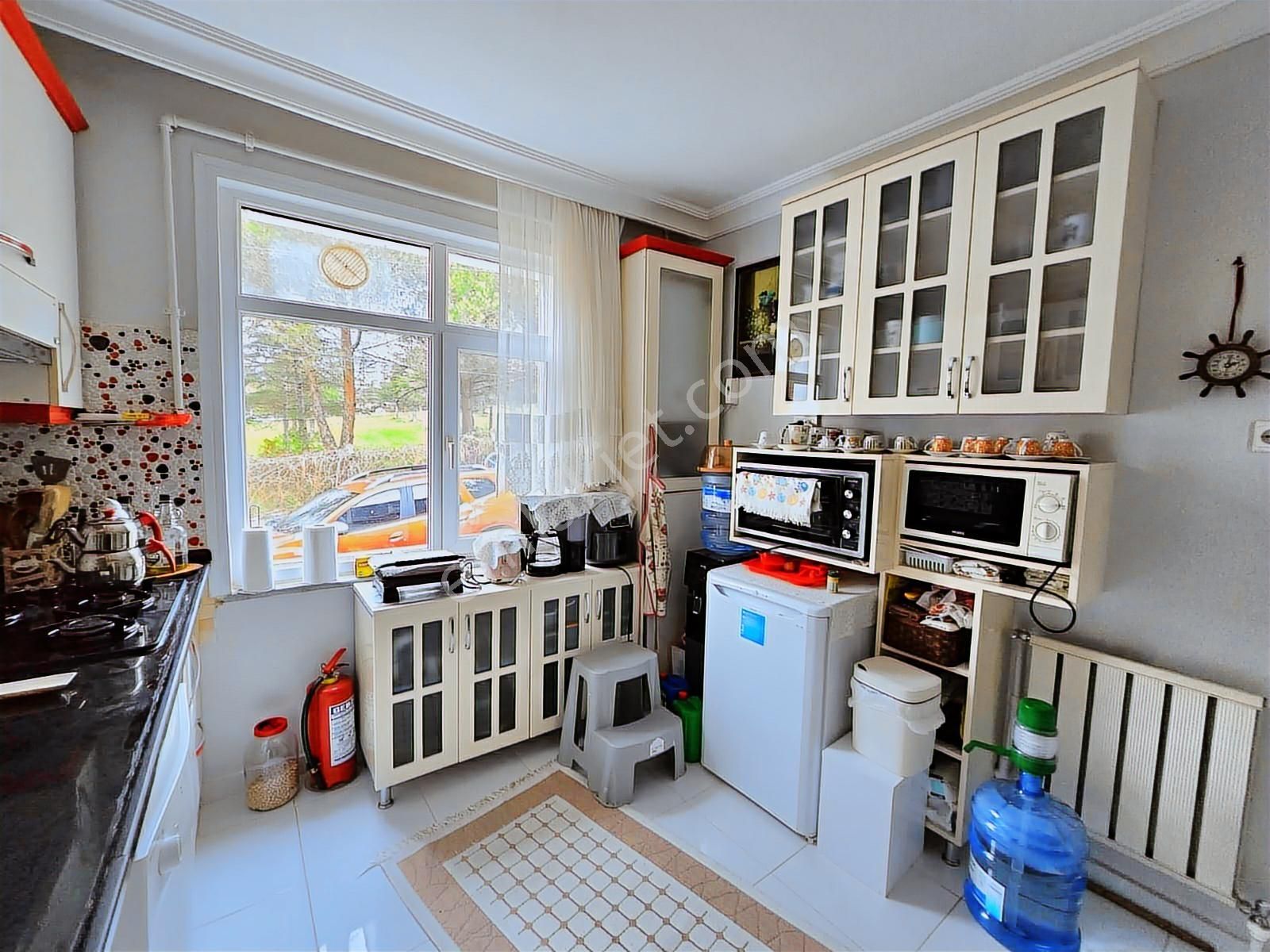 Emirli Gölköyde Doğanın İçinde Masrafsız Satılık 4+2 Villa - Görsel 4