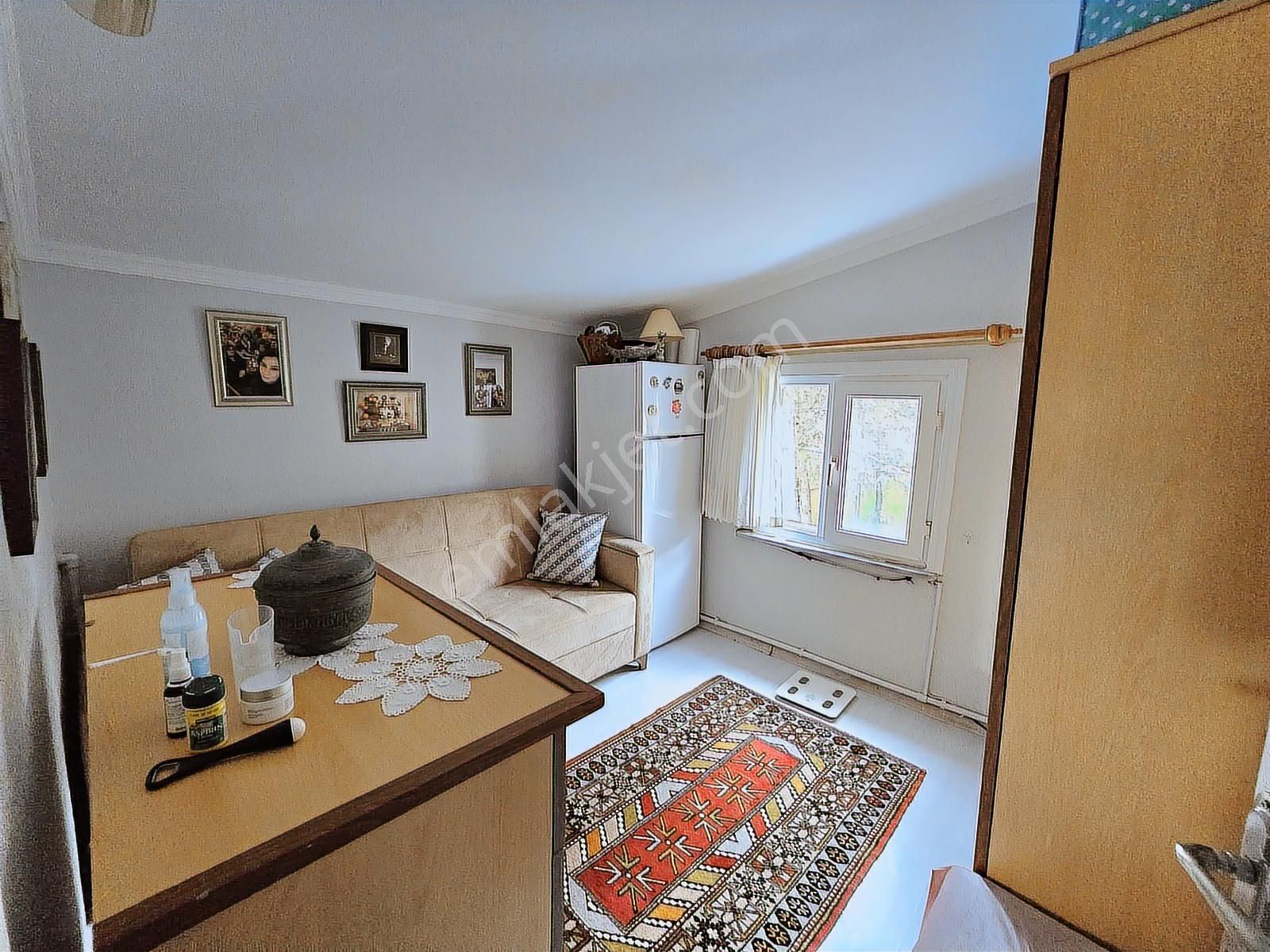 Emirli Gölköyde Doğanın İçinde Masrafsız Satılık 4+2 Villa - Görsel 13