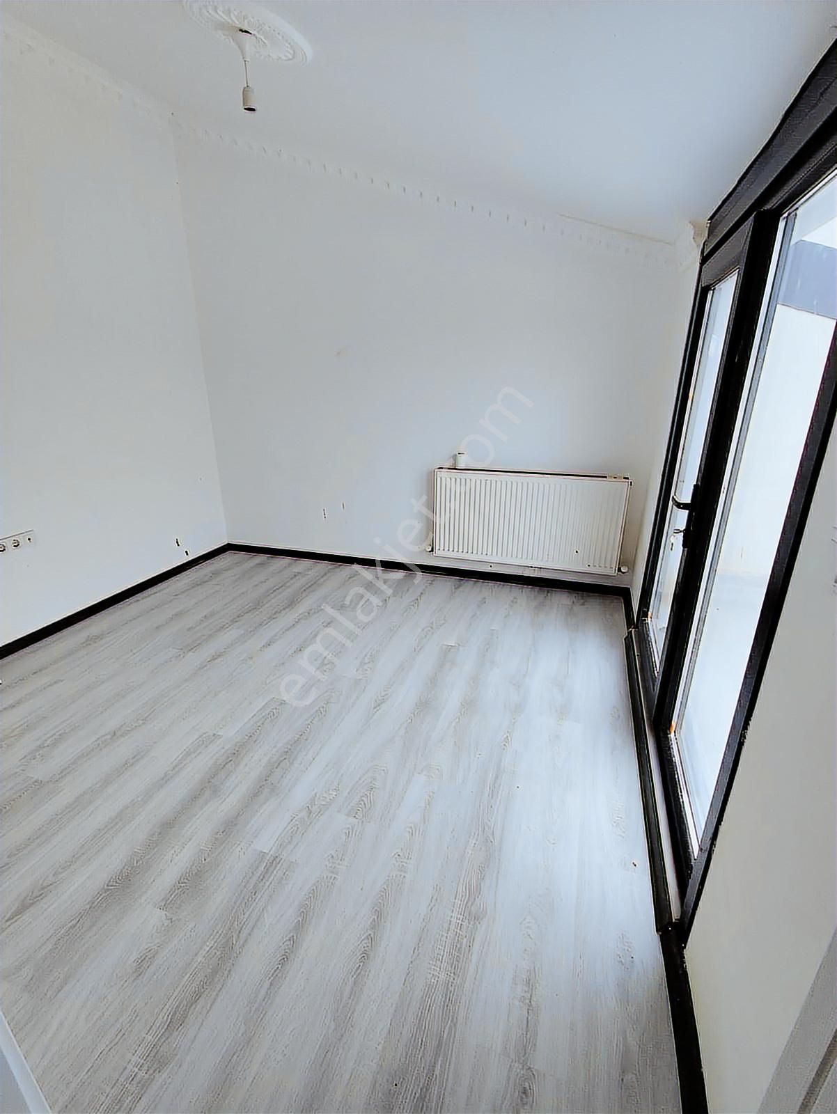 Silivri Gümüşyakada Daire Fiyatına Satılık Sıfır Villa - Görsel 18