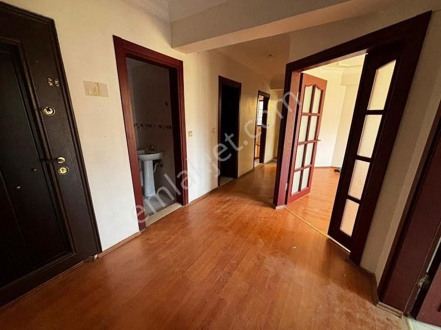 Şeker Mahallesi Tunahan Sitesinde Geniş Ferah 3+1 Kiralık Daire - Görsel 16