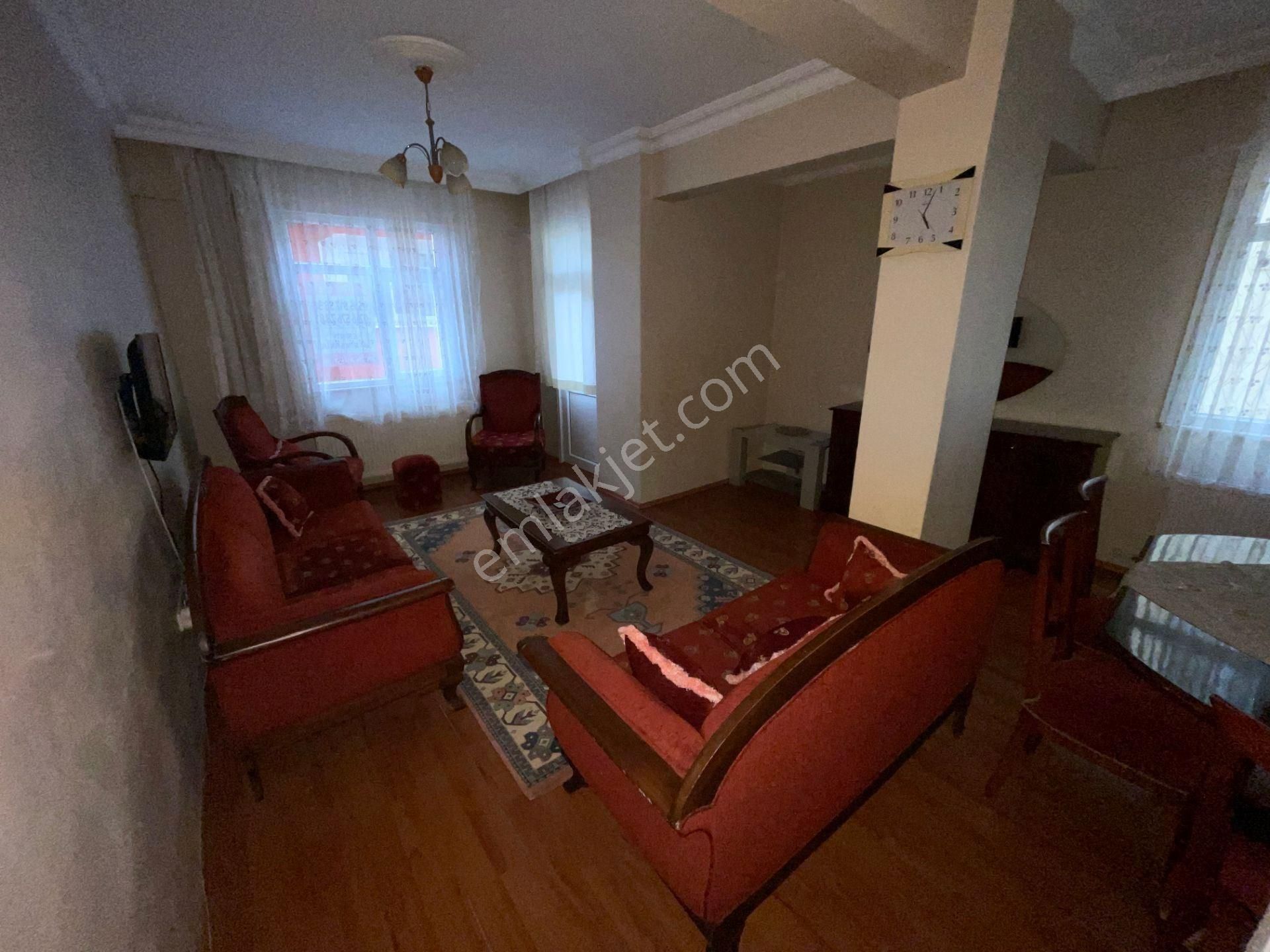 Ataşehir İnönü'de, Yeditepe Ve Marmara Üniv'lerine 5dk Mesafede, Eşyalı Kiralık - Görsel 2
