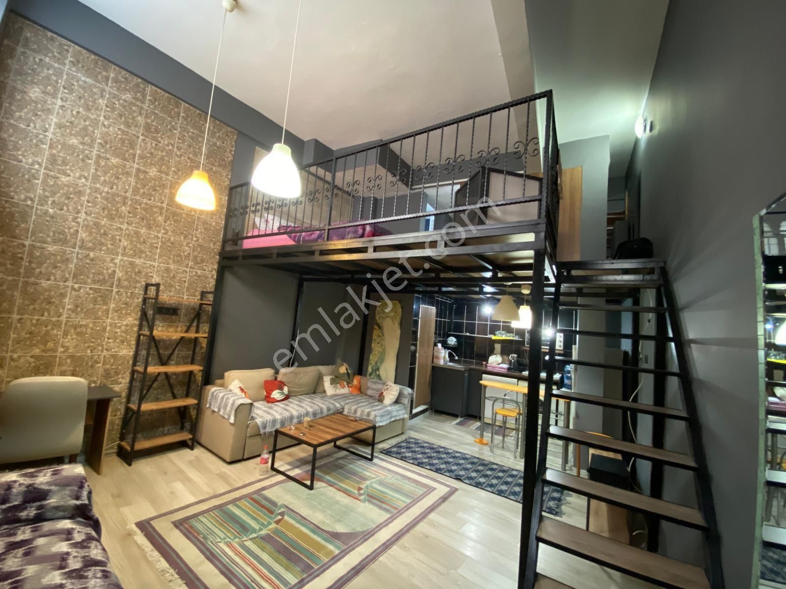 İzmirin Göbeğinde Loft Daire