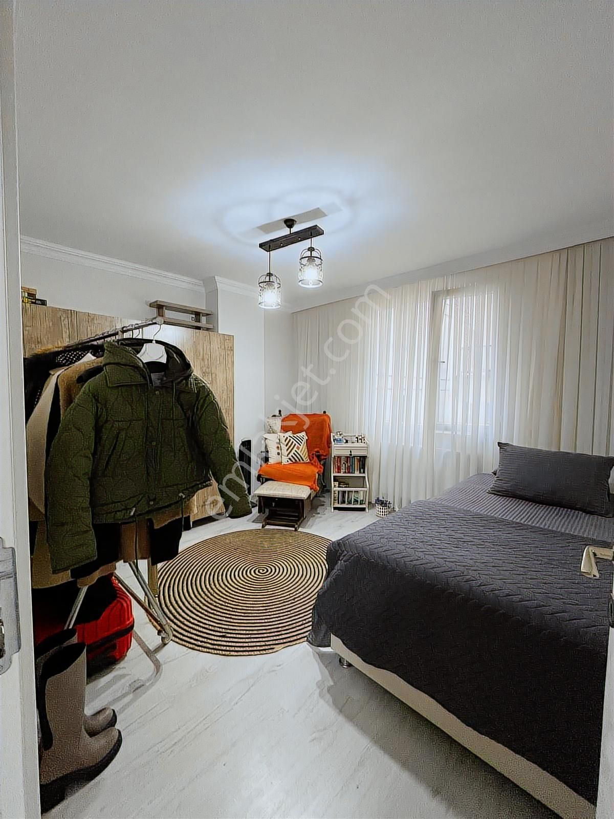 Güngören Haznedar Mah Yeni Binada 2+1 90m2 2.kat Satılık Daire - Görsel 3