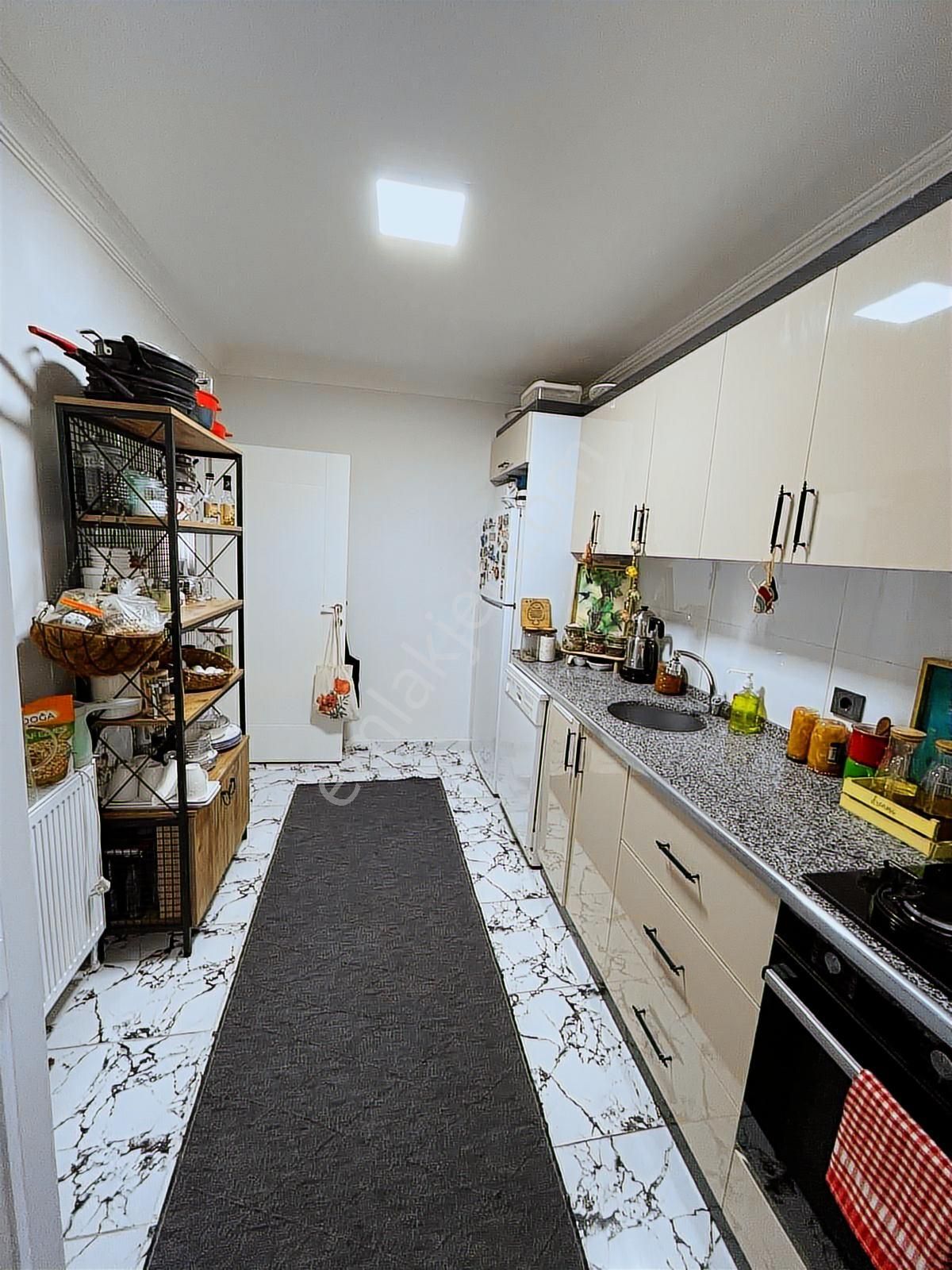 Güngören Haznedar Mah Yeni Binada 2+1 90m2 2.kat Satılık Daire - Görsel 9