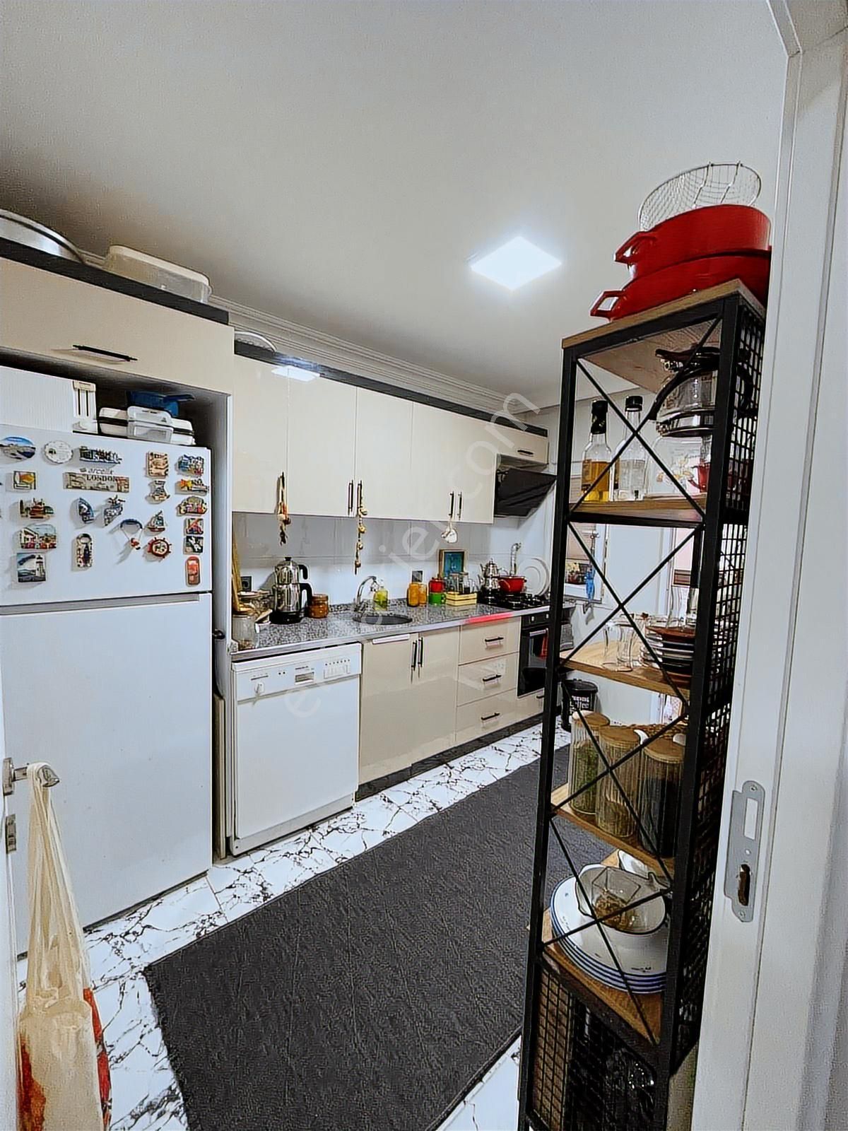 Güngören Haznedar Mah Yeni Binada 2+1 90m2 2.kat Satılık Daire - Görsel 8