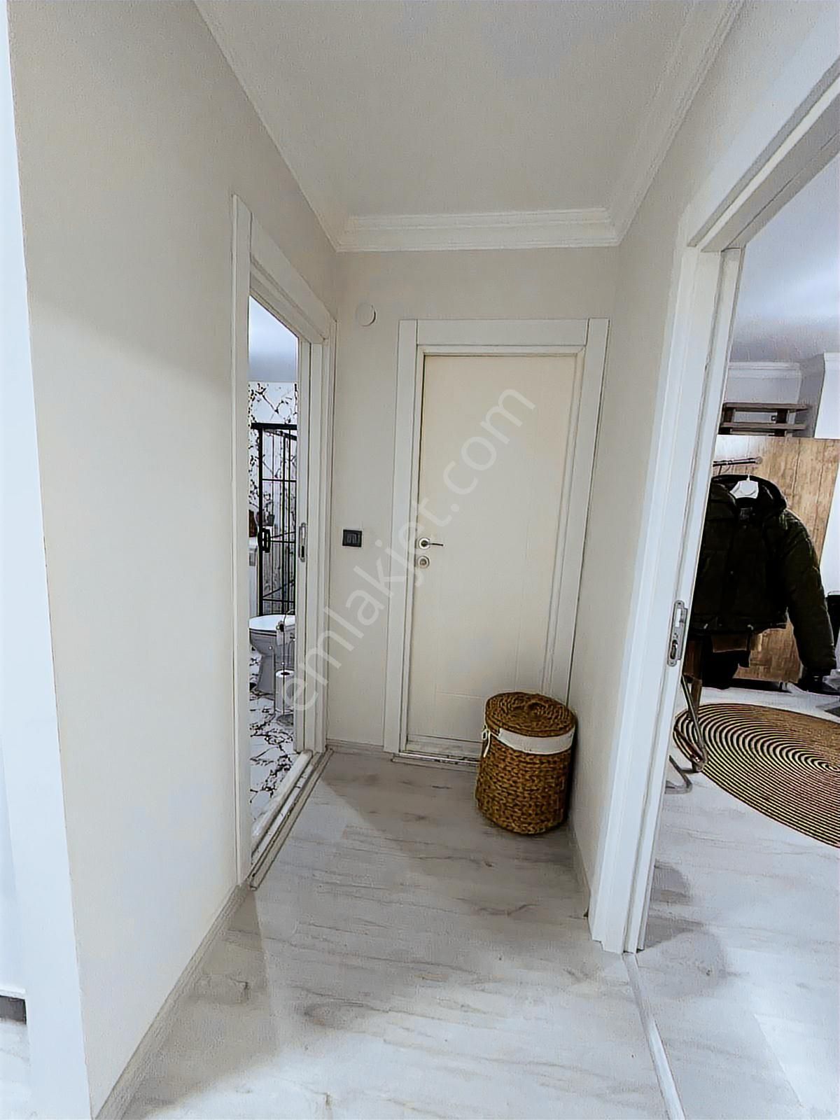 Güngören Haznedar Mah Yeni Binada 2+1 90m2 2.kat Satılık Daire - Görsel 6