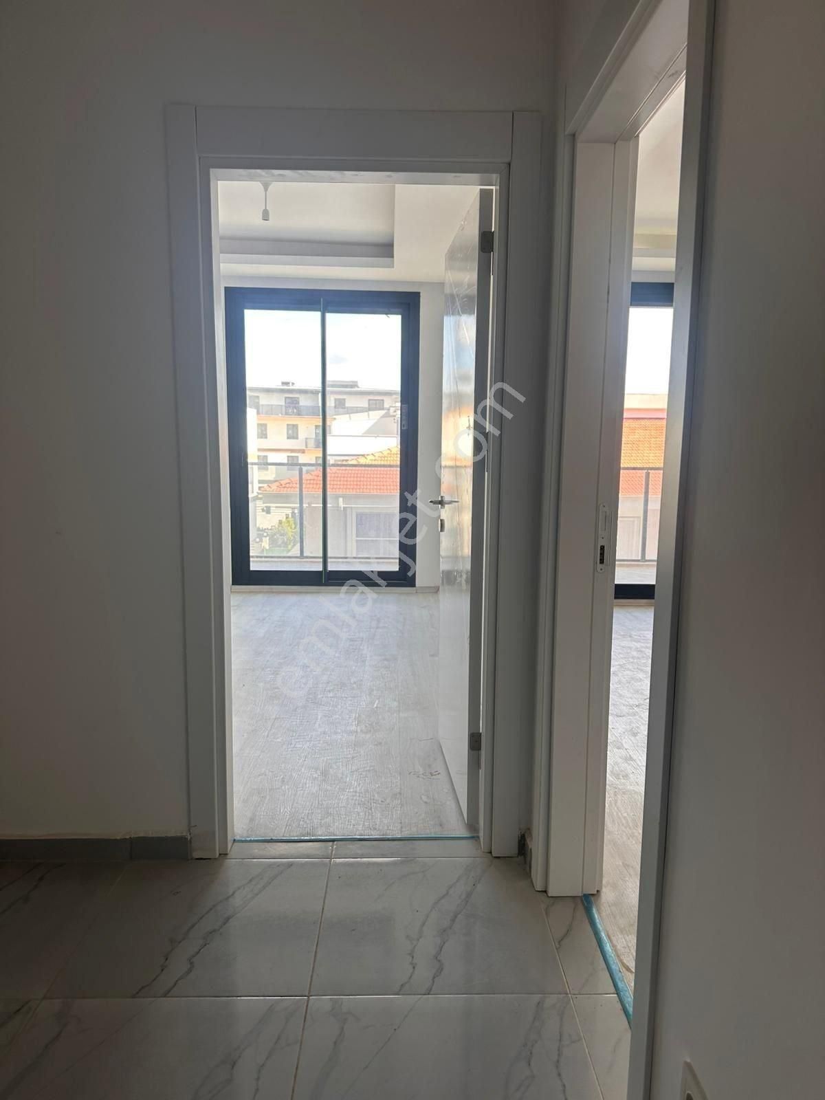 Seferihisar Çolak İbrahim Bey'in En Nezih Projesinde 2+1 Arakat - Görsel 10