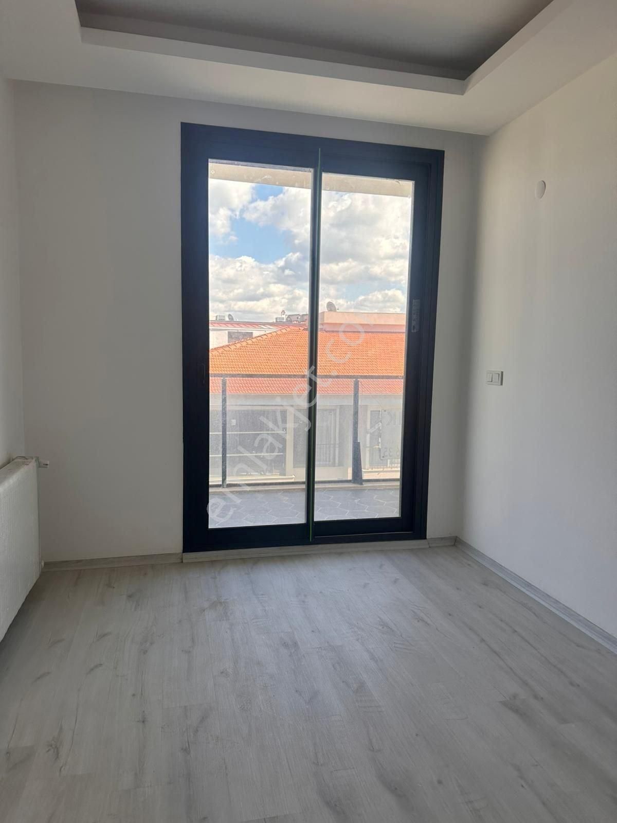 Seferihisar Çolak İbrahim Bey'in En Nezih Projesinde 2+1 Arakat - Görsel 13