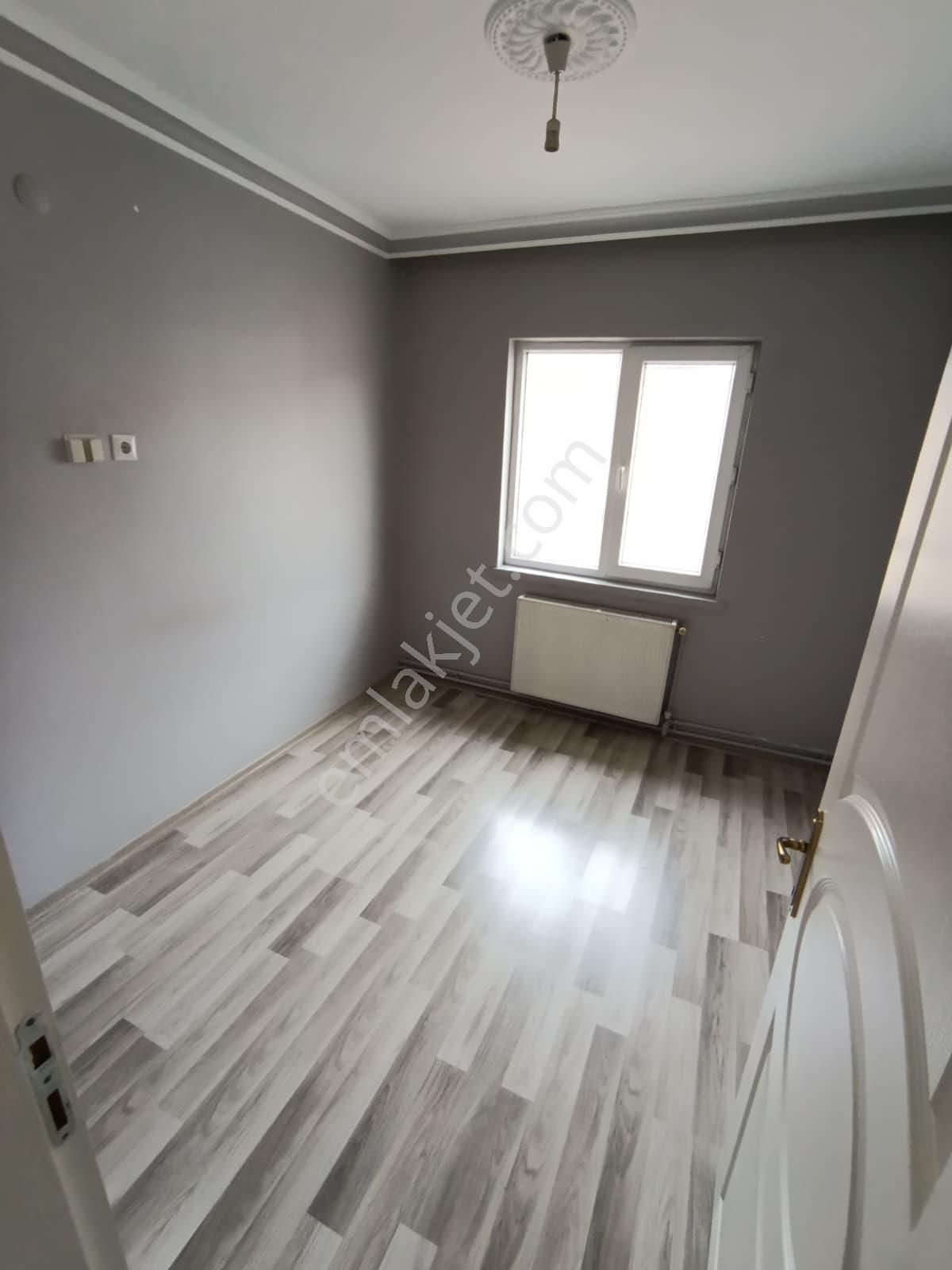 Sincan Akşemsettinde 3+1 Yapılı Katta Daire - Görsel 12