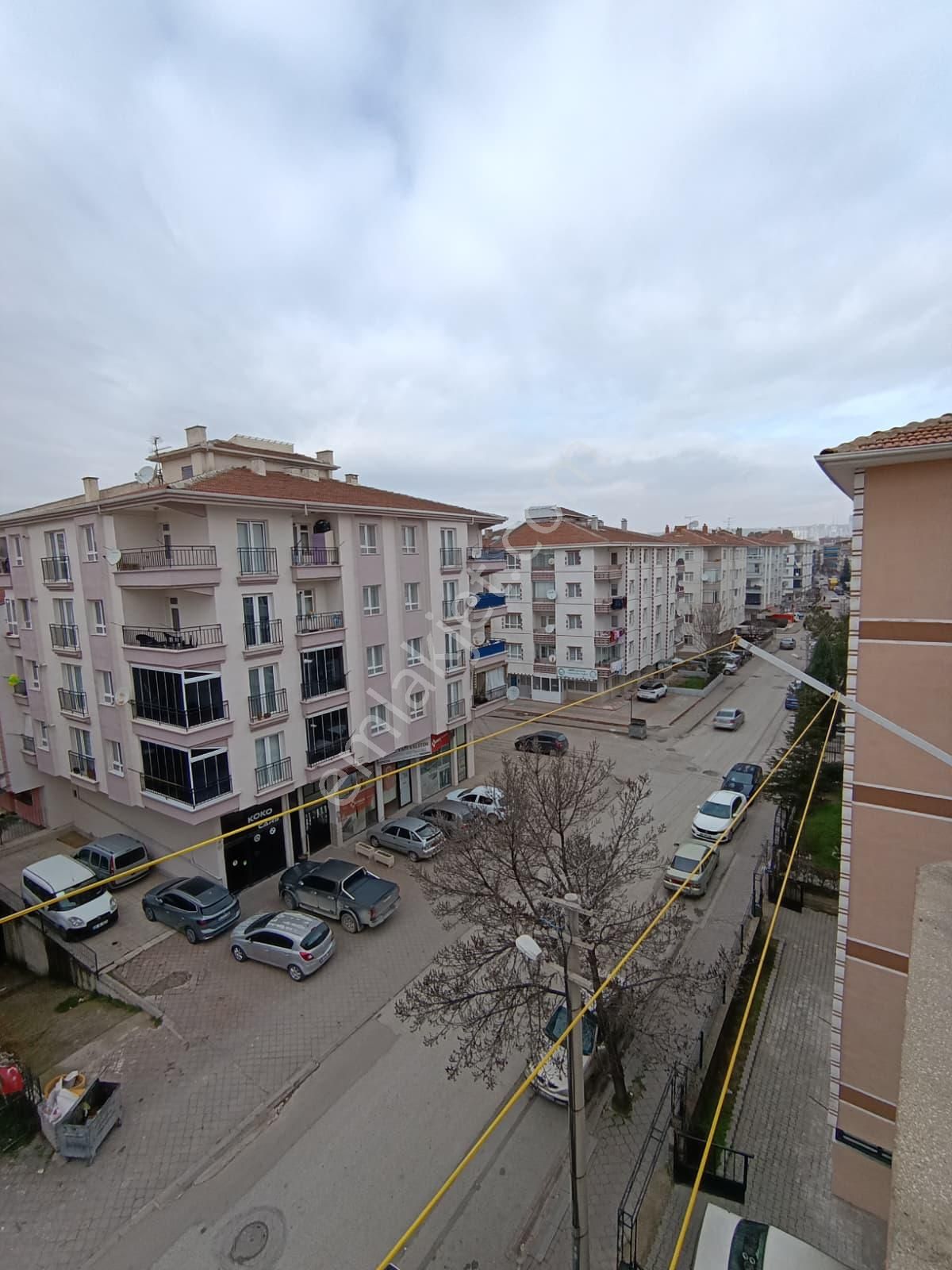 Sincan Akşemsettinde 3+1 Yapılı Katta Daire - Görsel 35