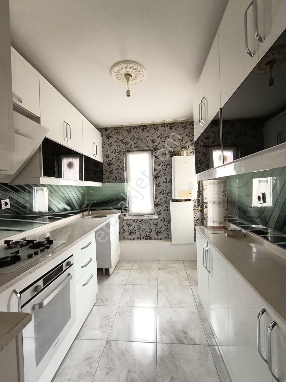 Sincan Akşemsettinde 3+1 Yapılı Katta Daire