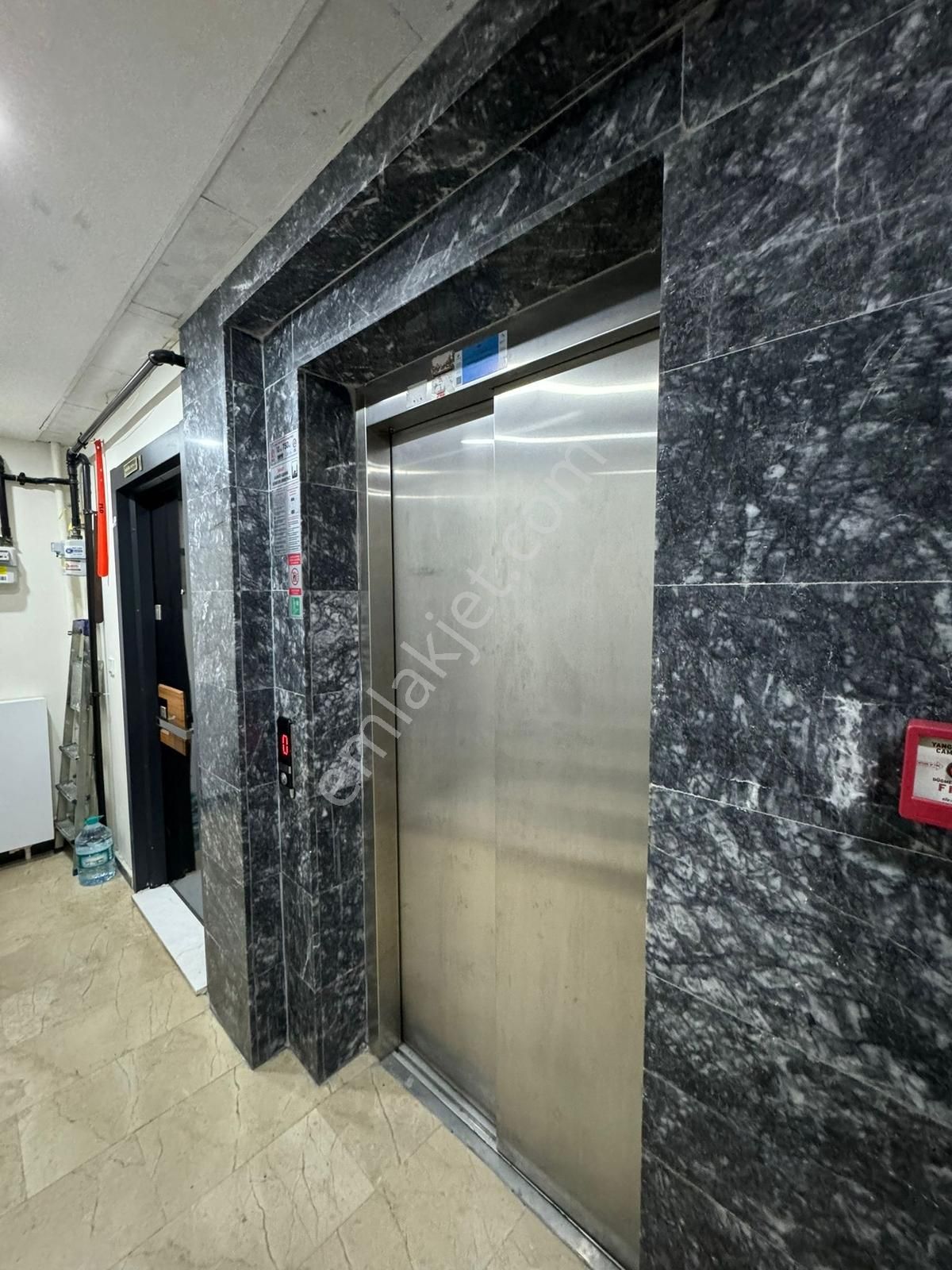Merkezi Lokasyonda 2+1 Bahçe Kullanımlı Sıfır Kiralık Daire - Görsel 16