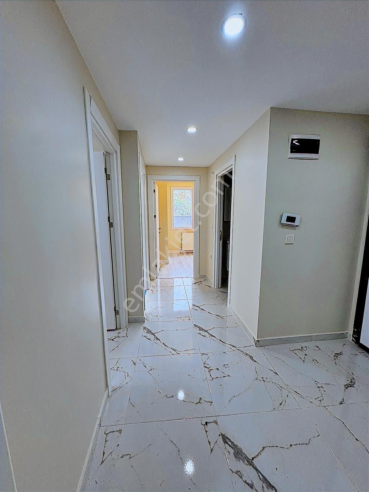 Merkezi Lokasyonda 2+1 Bahçe Kullanımlı Sıfır Kiralık Daire - Görsel 27