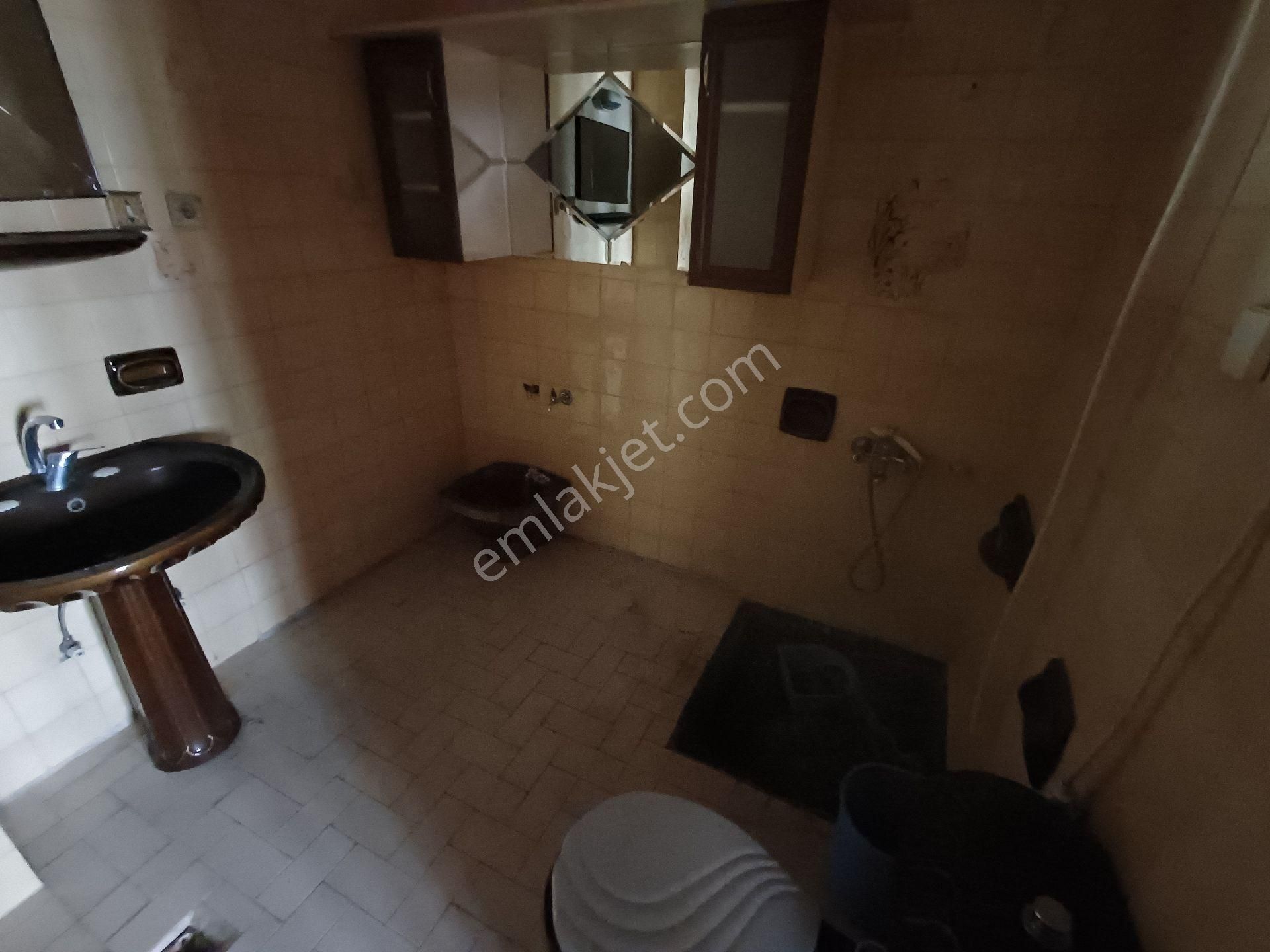 Diyarbakır Lise Caddesinde İş Yerine Uygun 3+1 Satılık Daire - Görsel 19