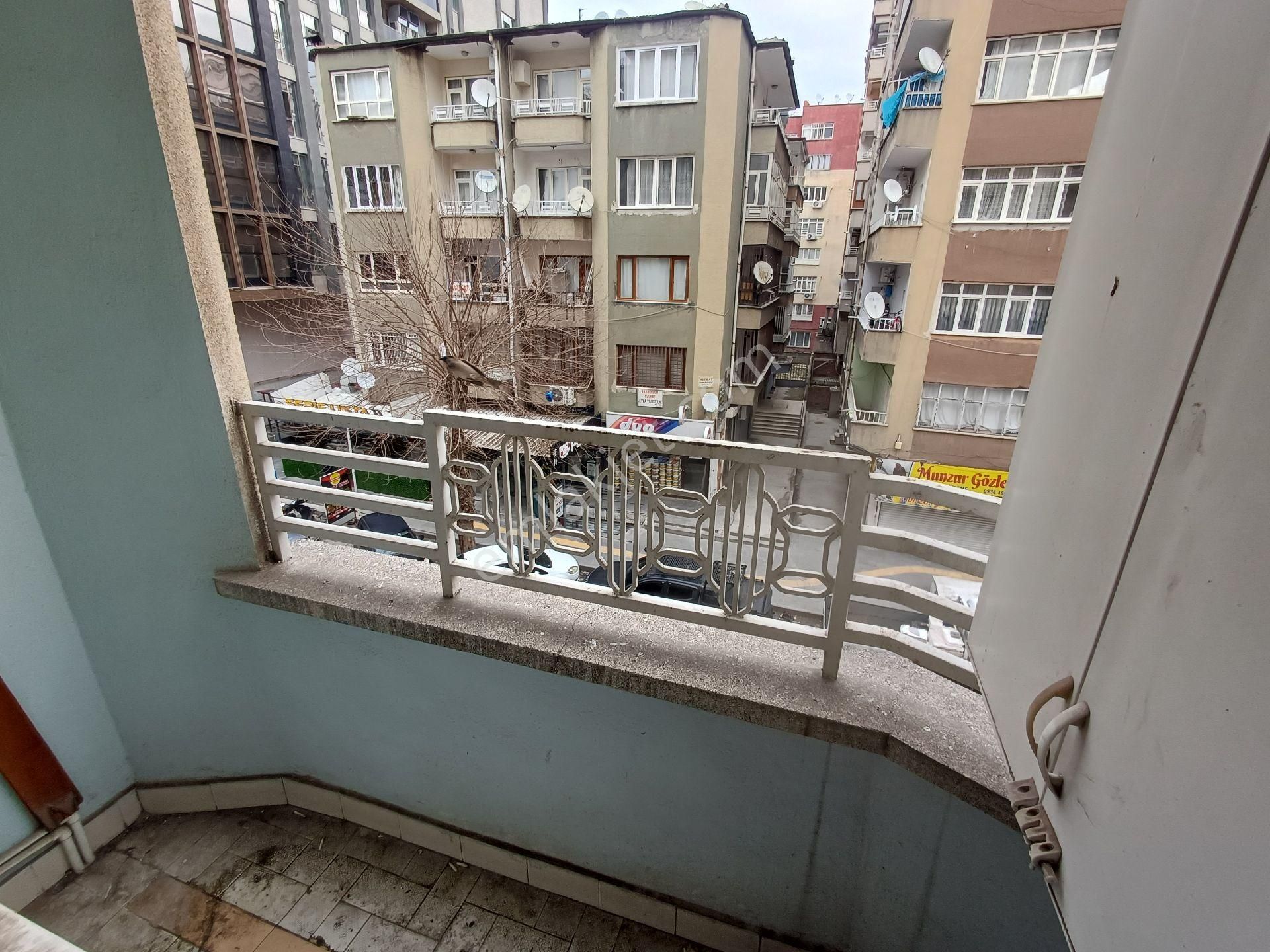 Diyarbakır Lise Caddesinde İş Yerine Uygun 3+1 Satılık Daire - Görsel 22