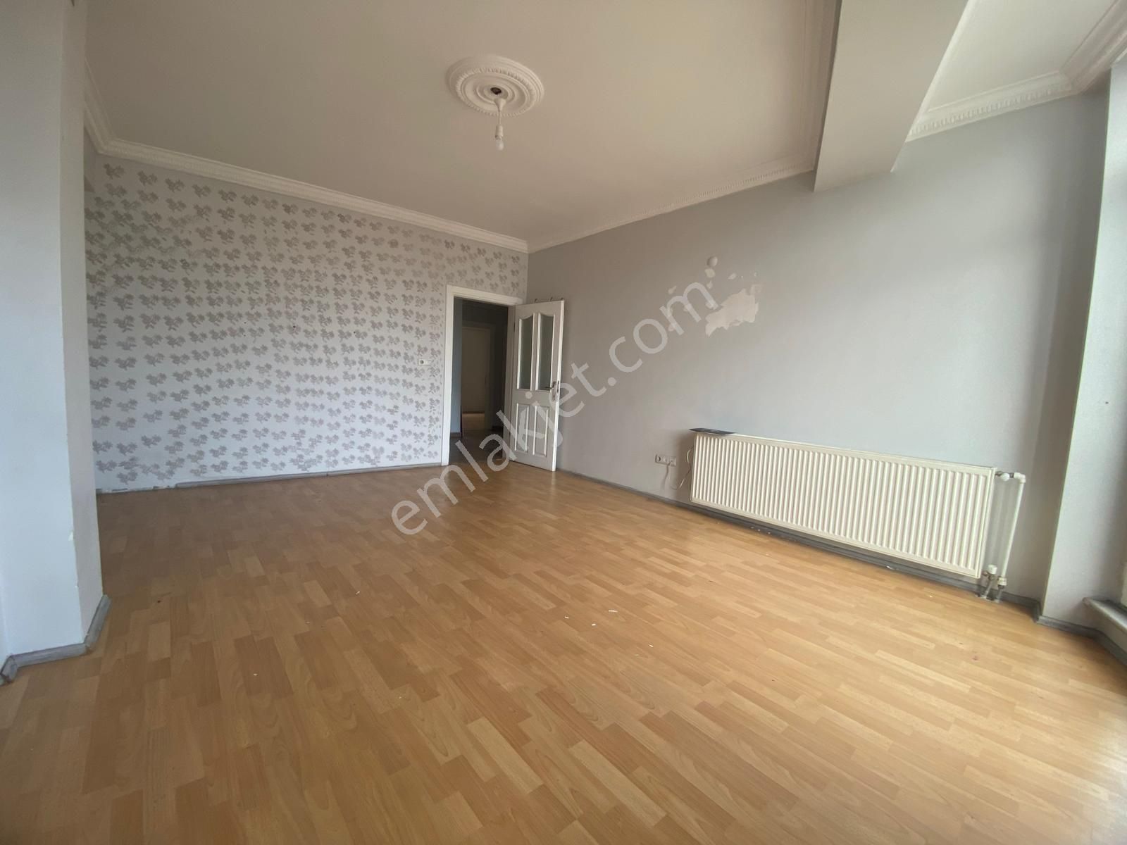 Esenyurt Necip Fazıl Kısakürek Cadde Üzeri 2+1 Kiralık Daire - Görsel 3