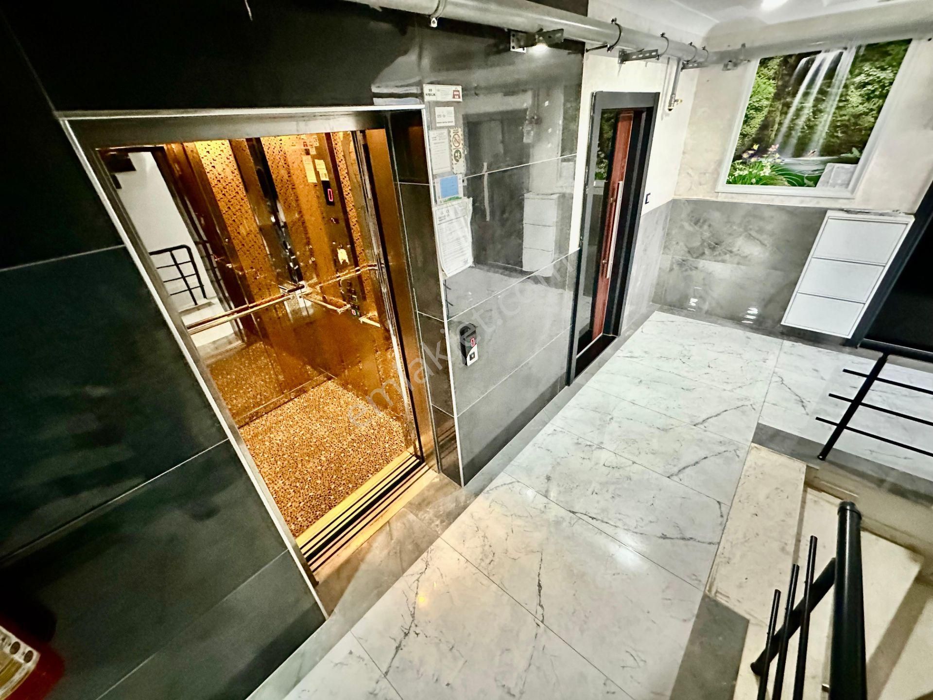 ꧁ay Emlaktan꧂akçay'da Kapalı Otoparklı Kombili Denize Yakın Asansörlü Satılık 2+1 Daire - Görsel 35