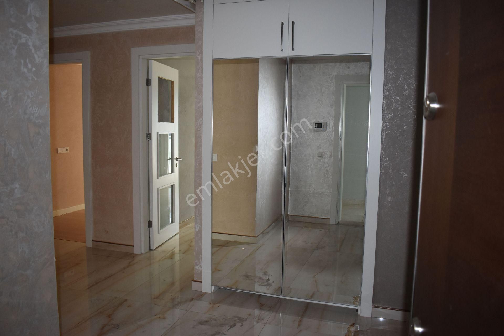 Büyükçekmece Atatürk Mah Sahilde Ultra Lüks Merkezi Deniz Manzaralı 3+1 Satılık Daire - Görsel 26