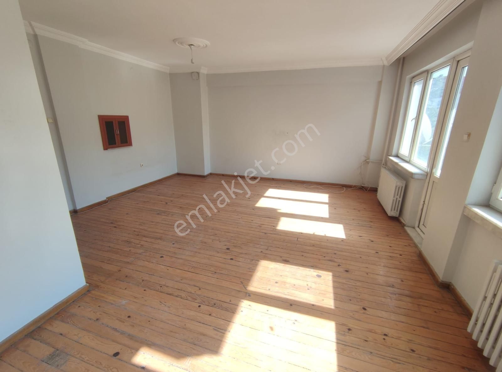 Kırmızıtoprak Taşköprü Cd. Çarşı Merkez Arakat Kiralık 2+1 Daire - Görsel 5