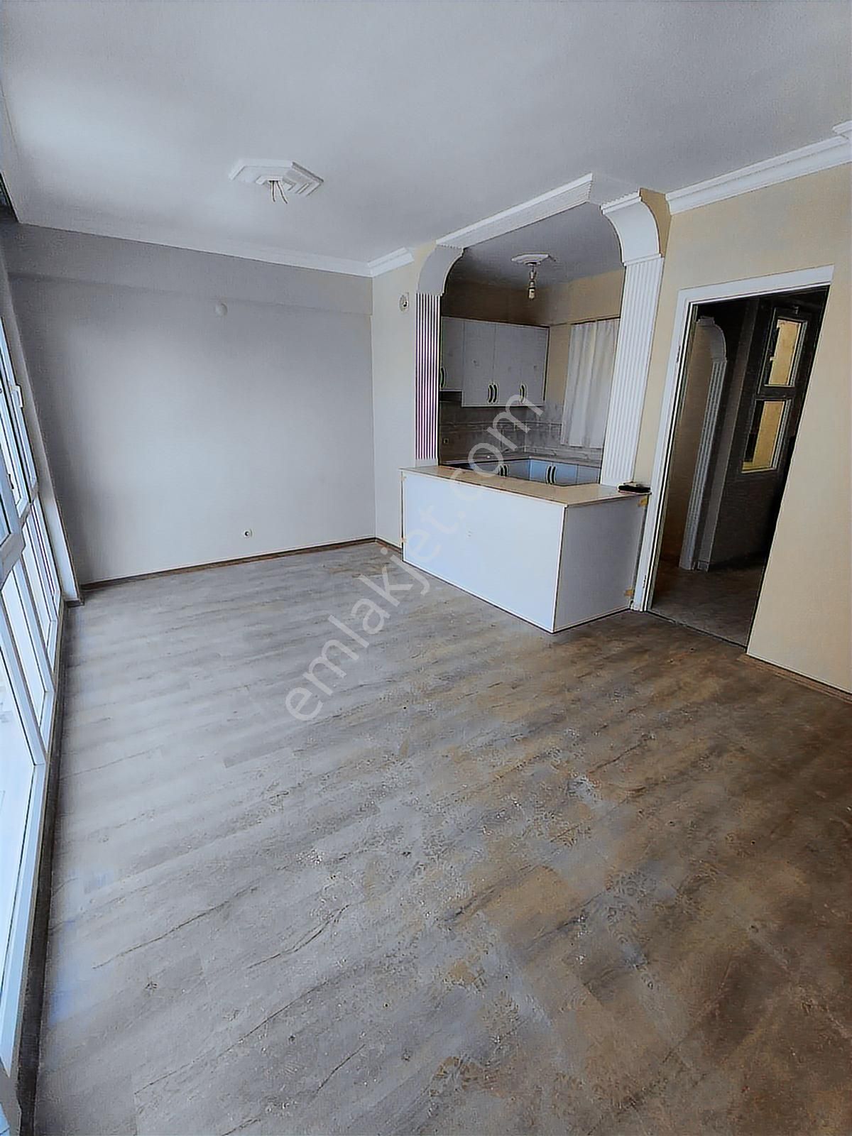 Aksoy Gazi Lisesi Karşısında| Önü Açık | Aydınlık | 3+1 Kiralık - Görsel 3