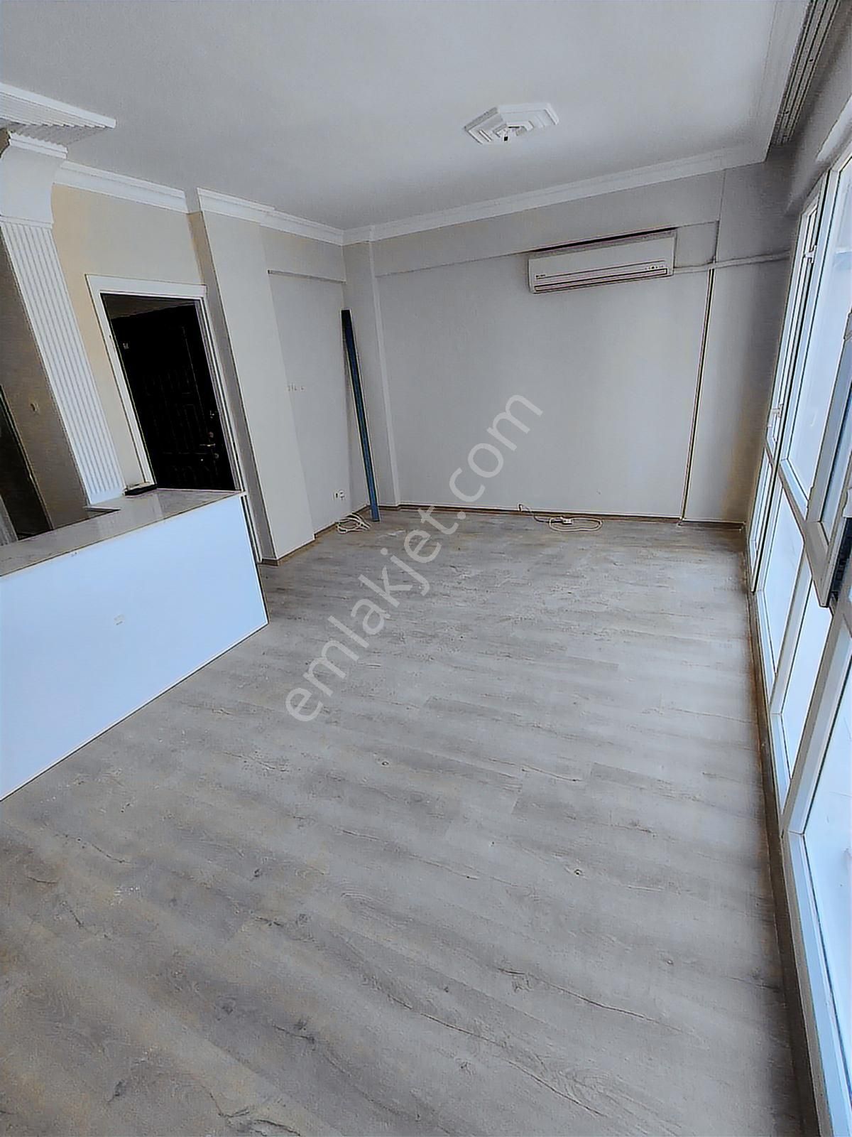 Aksoy Gazi Lisesi Karşısında| Önü Açık | Aydınlık | 3+1 Kiralık - Görsel 2