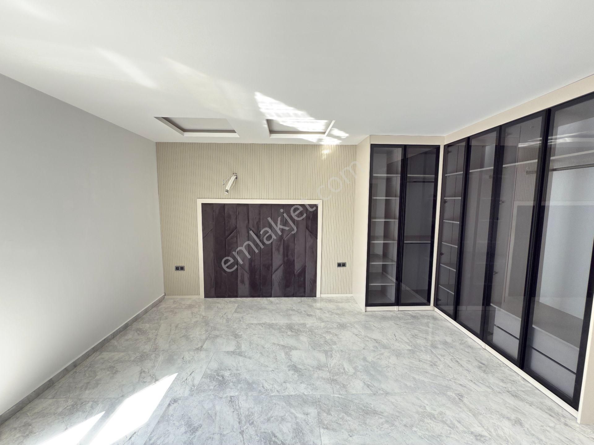 Kuşadası Satılık 4+1 Müstakil Villa - Görsel 34