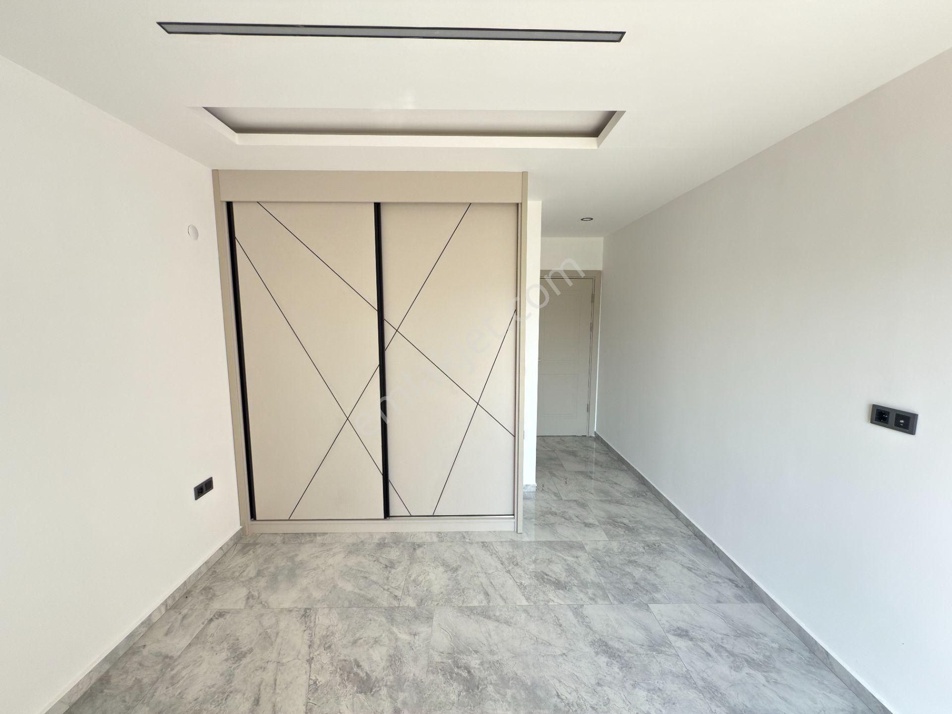 Kuşadası Satılık 4+1 Müstakil Villa - Görsel 27