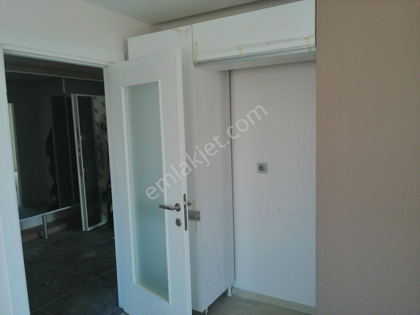 Üniversite Caddesinde Özdiker Corona'da Kiralık 3+1 - Görsel 16