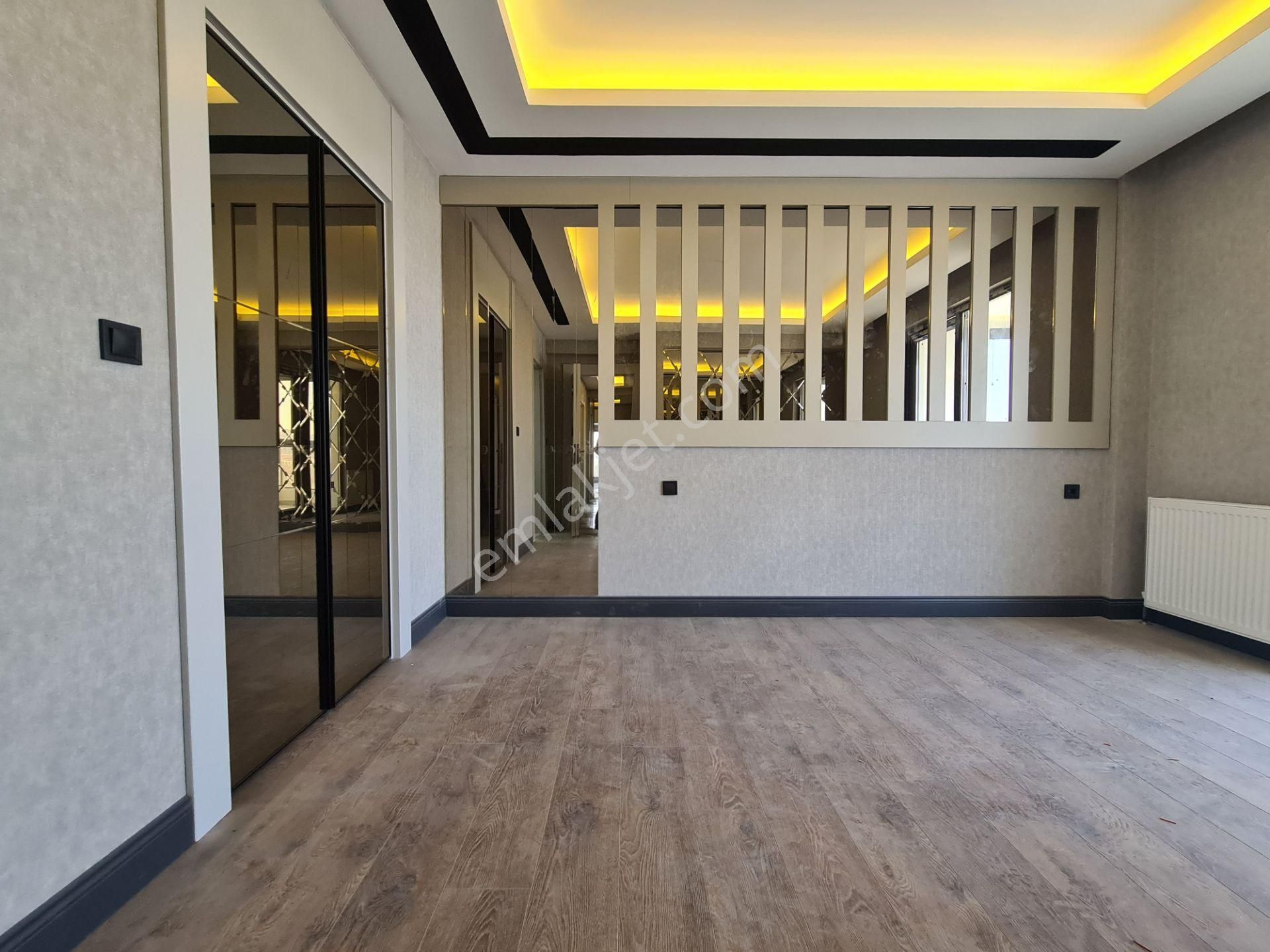 Ovacık'ta Ultra Lux Full Yapılı Sitede Kiralık Sıfır 200m² / 4+1 - Görsel 29