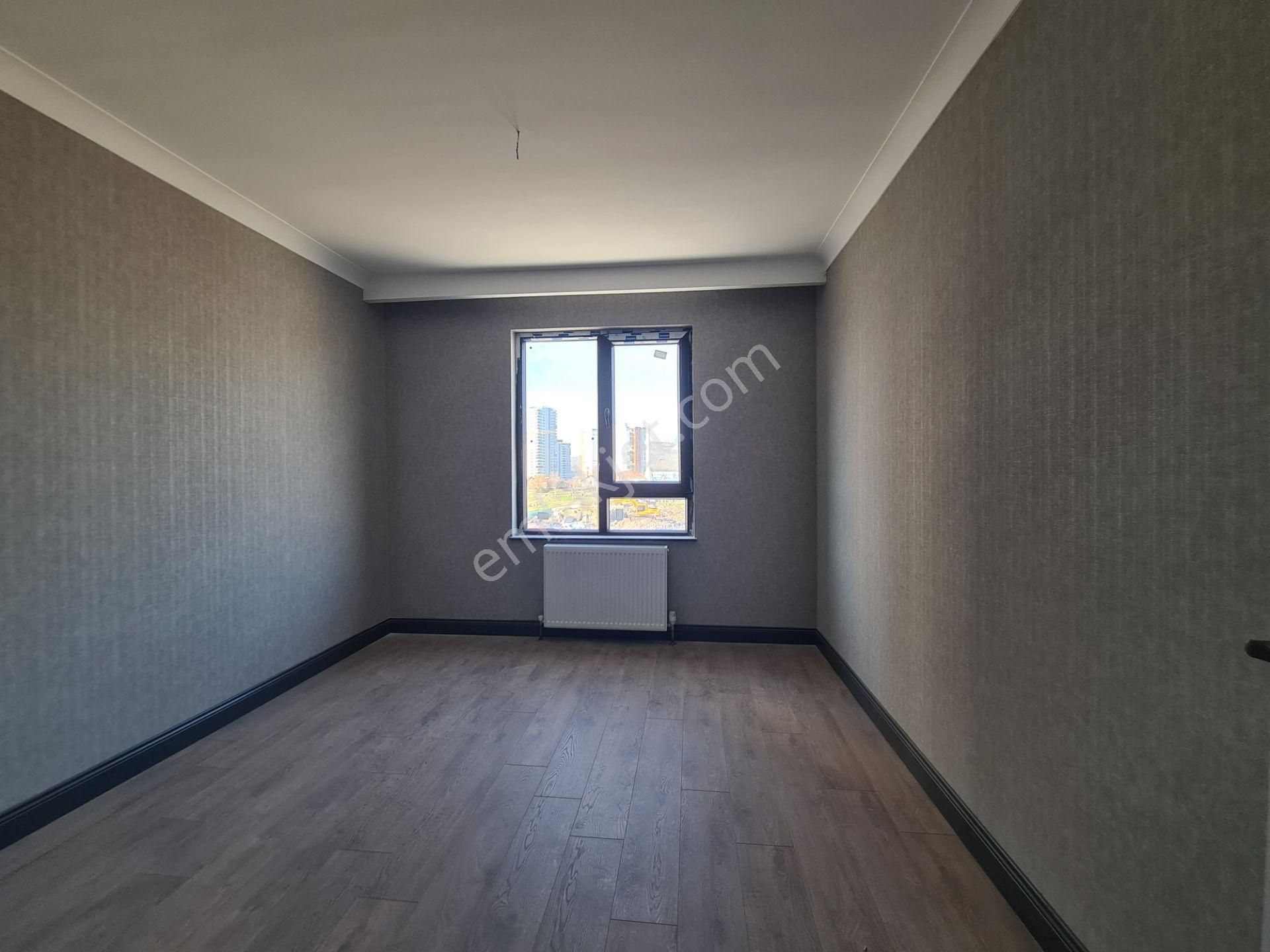 Ovacık'ta Ultra Lux Full Yapılı Sitede Kiralık Sıfır 200m² / 4+1 - Görsel 25