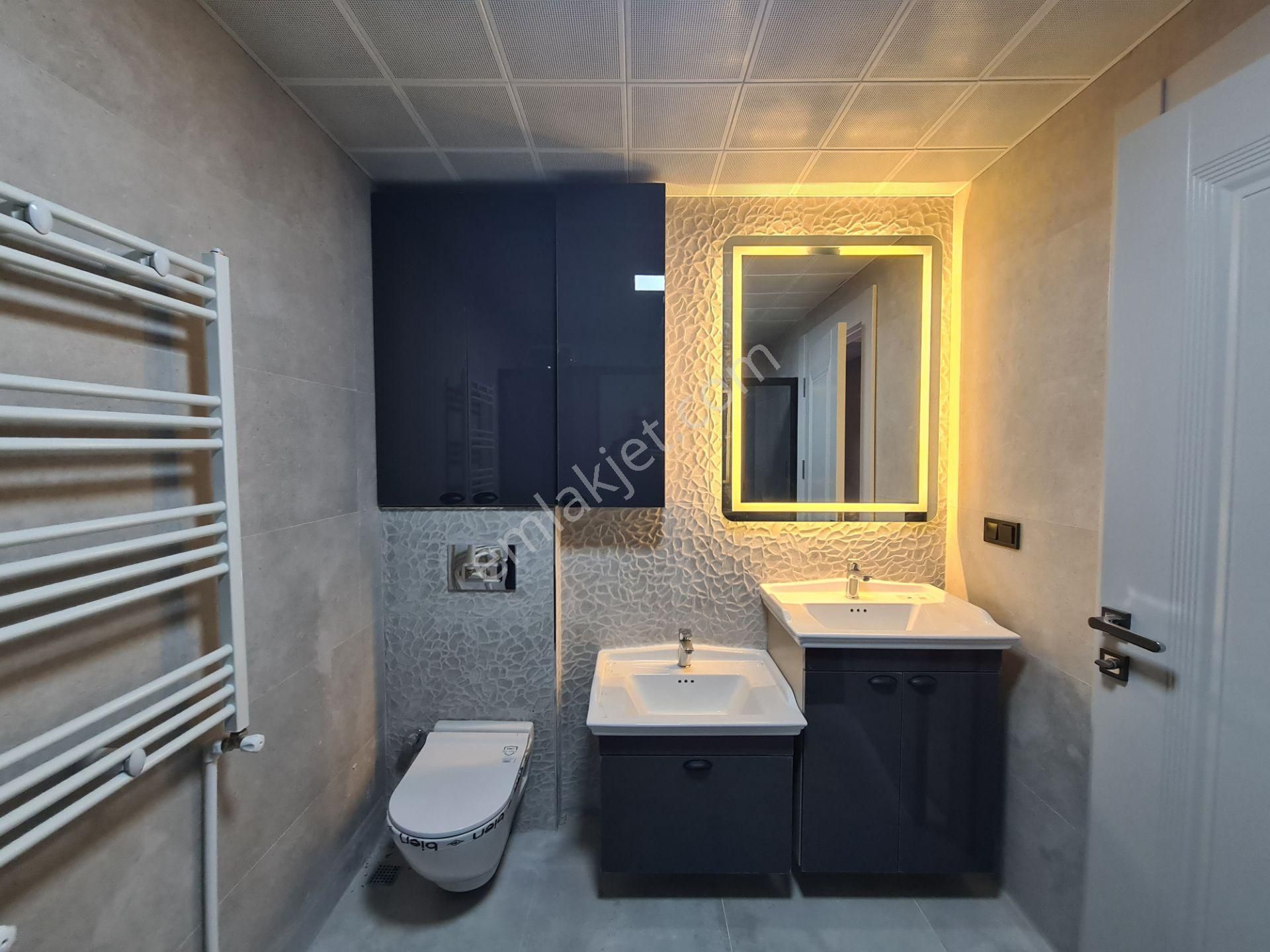 Ovacık'ta Ultra Lux Full Yapılı Sitede Kiralık Sıfır 200m² / 4+1 - Görsel 24