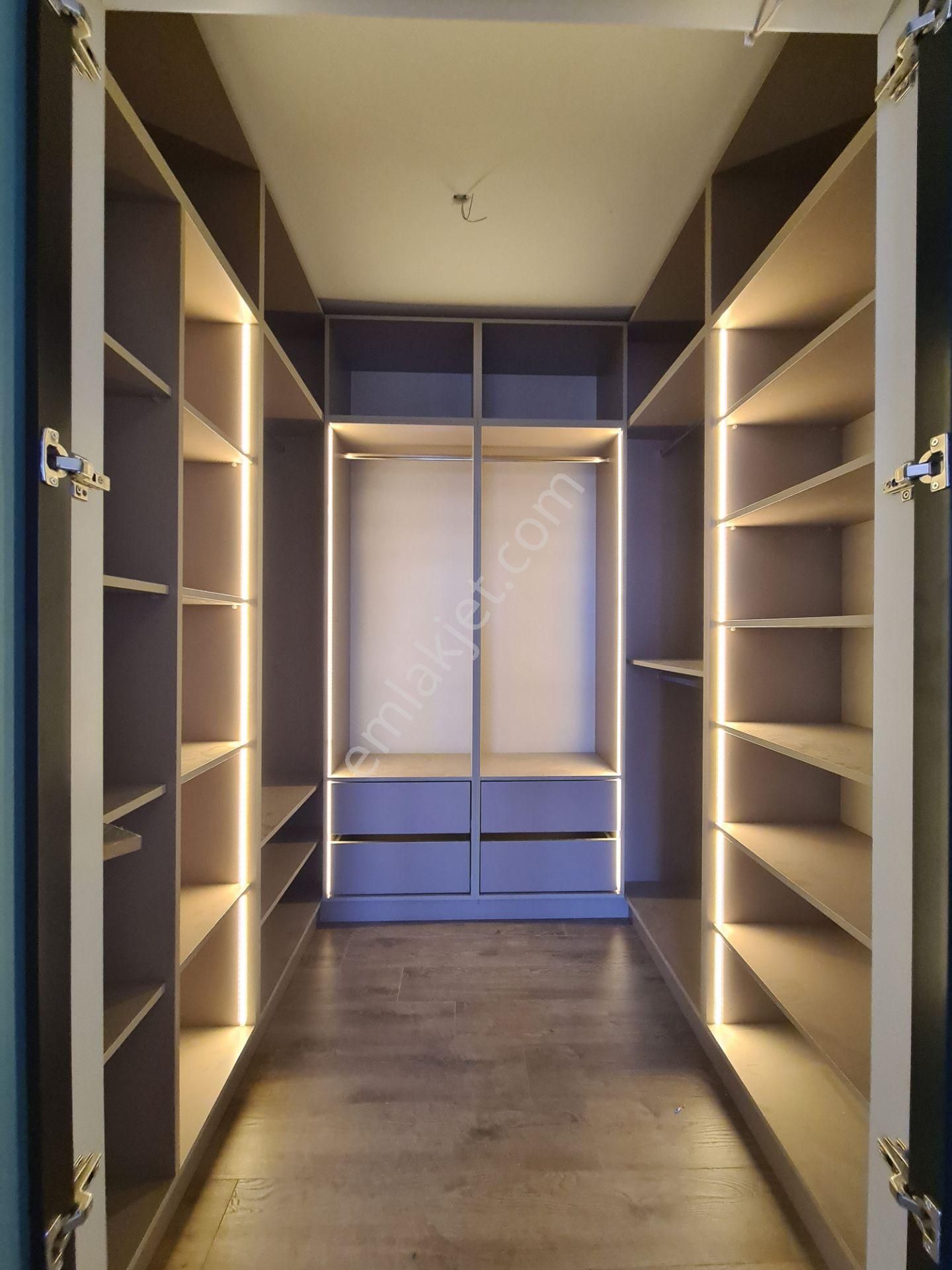 Ovacık'ta Ultra Lux Full Yapılı Sitede Kiralık Sıfır 200m² / 4+1 - Görsel 33