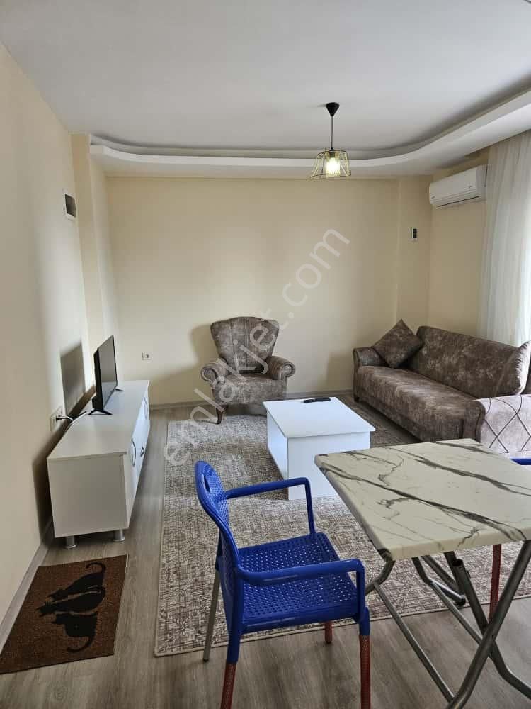 Adana Sarıçam Çarkıparede Stadyuma Yakın Yola Yakın Konumda Eşyalı 1+1 Kiralık Daire