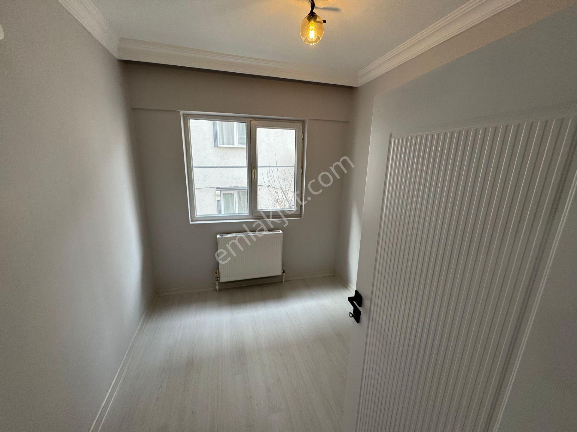 Mareşal Çakmak Mahallesinde 3+1 Ultra Lüks Yapılı Kiralık Daire - Görsel 19