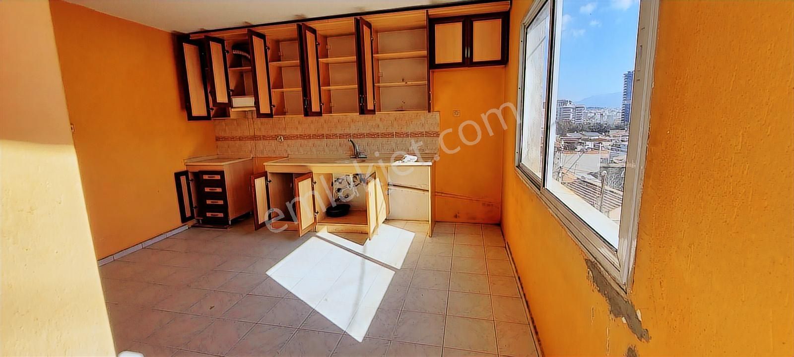Karşıyaka Örnekköy Zeytinevler Yanı Kiralık Boş 2+1 Daire Kanıt - Görsel 5