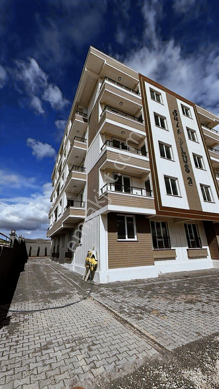 Cb Acar'dan Şehir Has. Yanı Kiracılı Satılık Arakat Daireler