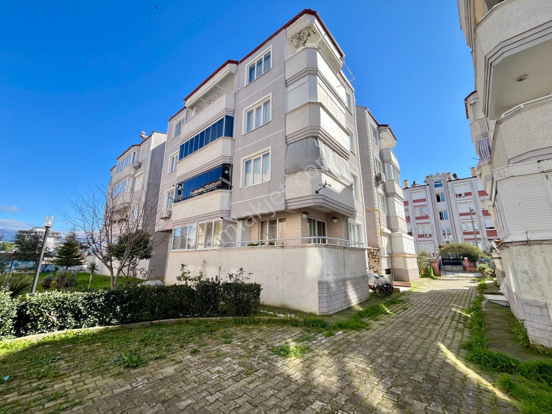 Akçay Sezgin Emlaktan Ön Cephe Ayrı Mutfaklı Satılık 3+1 Daire - Görsel 2