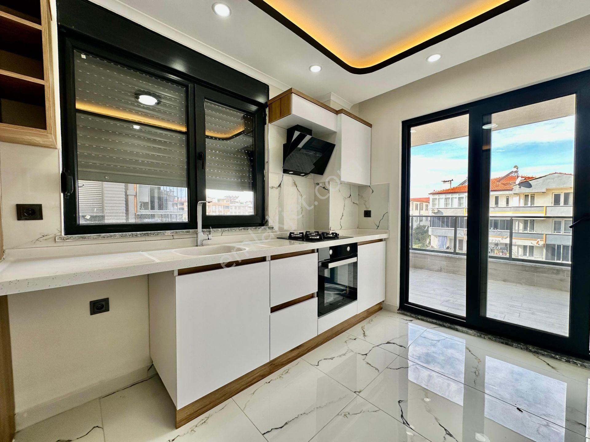 ꧁ay Emlaktan꧂akçay'da Arakat Ön Cephe Çift Balkonlu Ayrı Mutfak Ebeveyn Bany0lu Satılık 2+1 Daire - Görsel 3