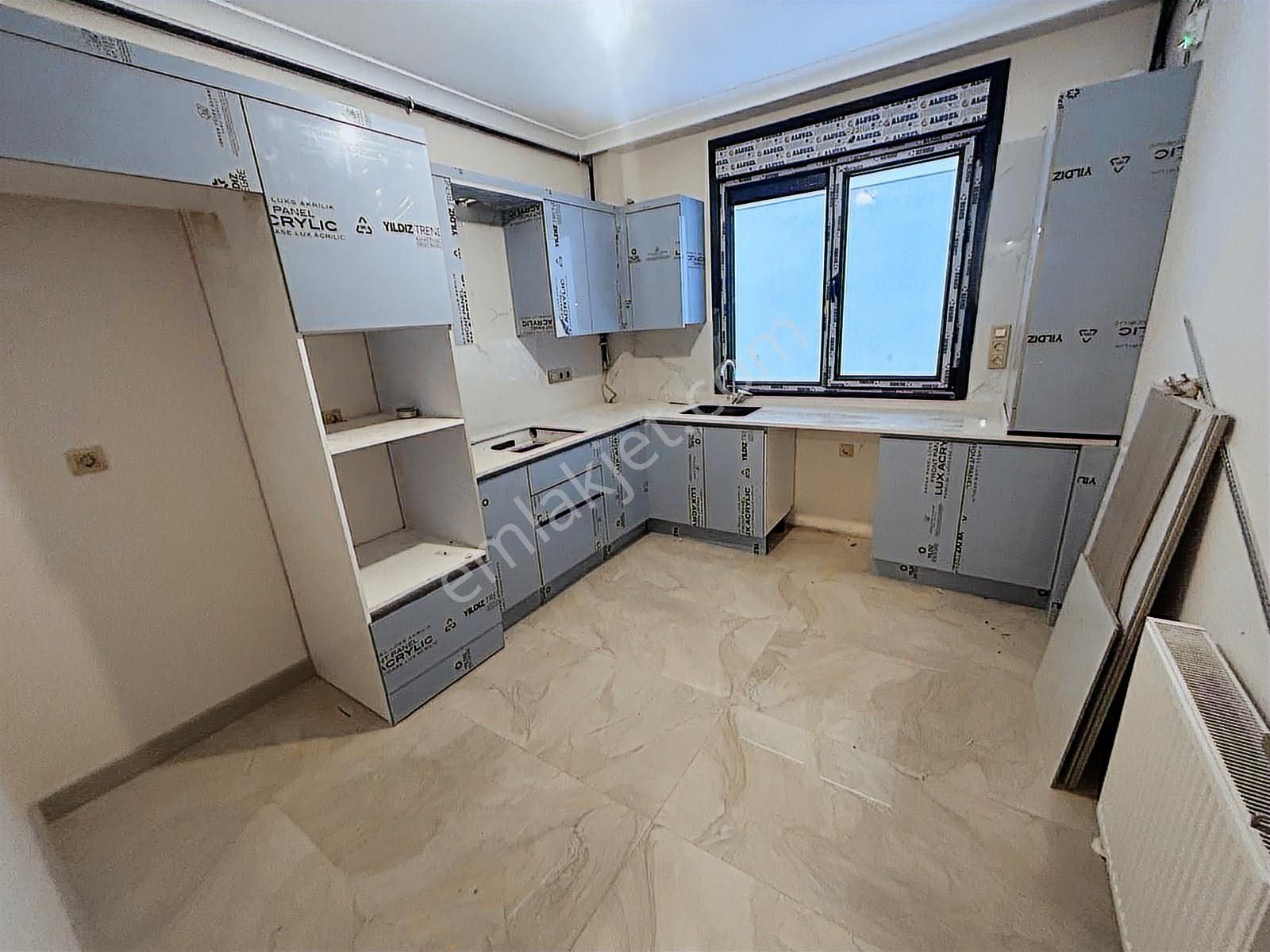 Üsküdar Altunizade'de 3+1 Net 110 M2 Bahçe Teras Satılık Daire - Görsel 15