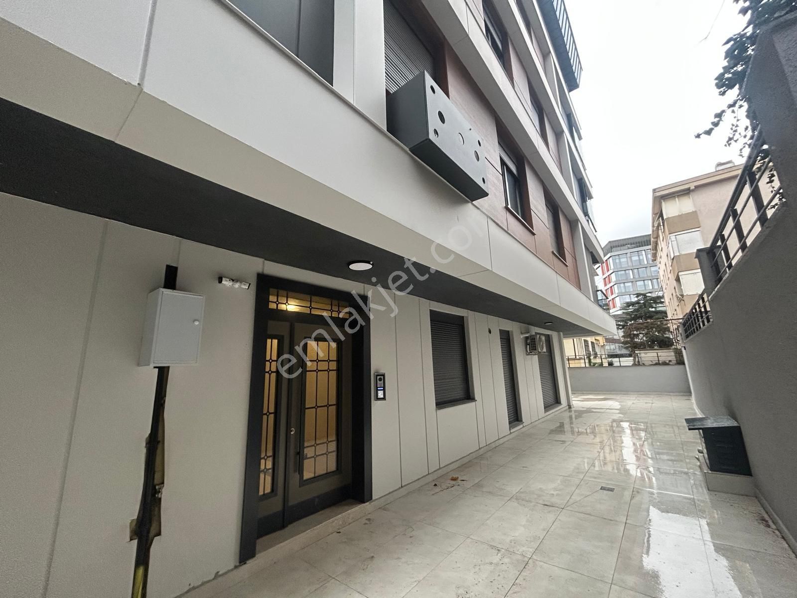 Üsküdar Altunizade'de 3+1 Net 110 M2 Bahçe Teras Satılık Daire - Görsel 28