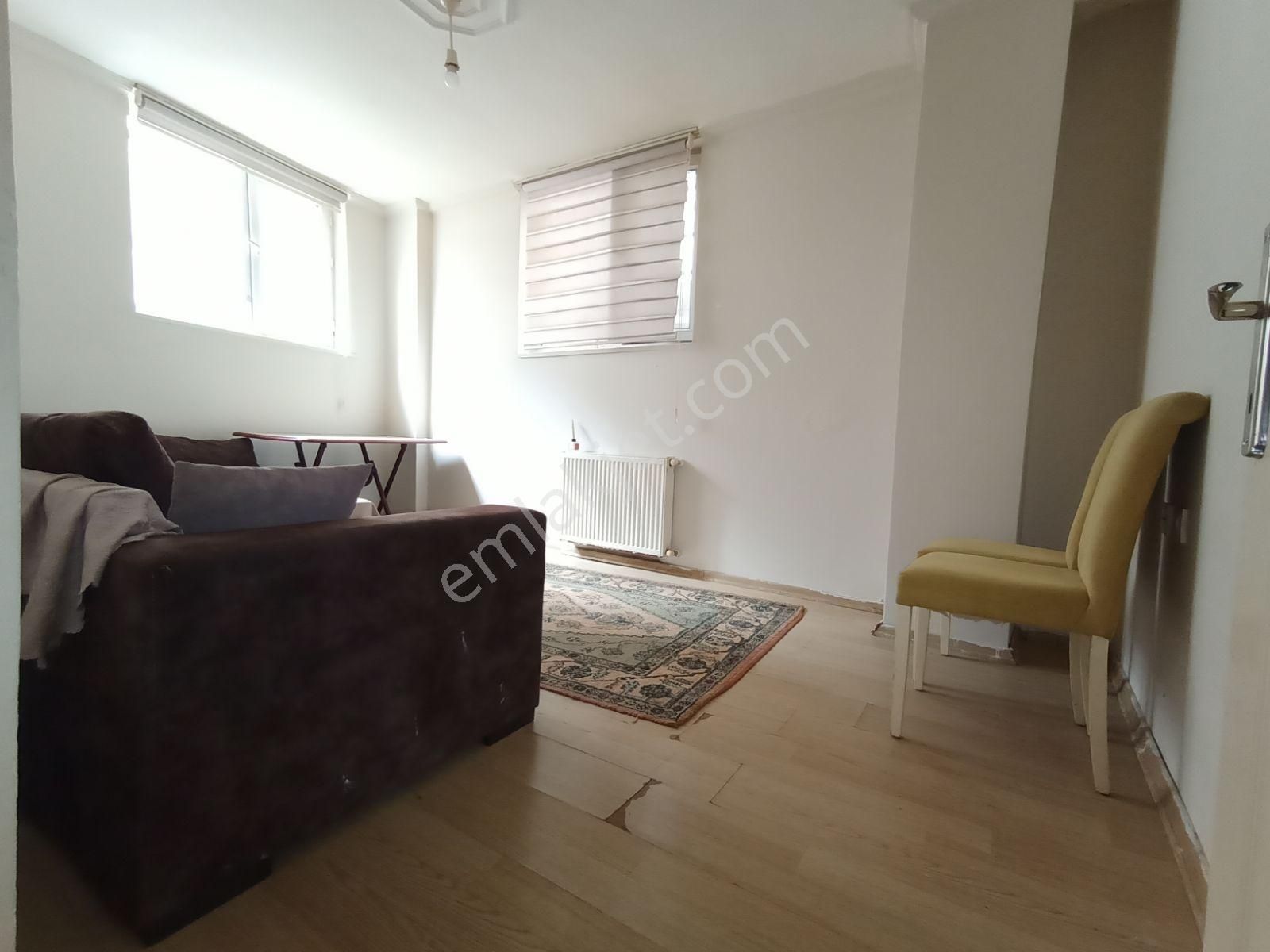 Merkez Mh De 1+1 Bahçe Kat,kombili Eşyalı Daire - Görsel 4