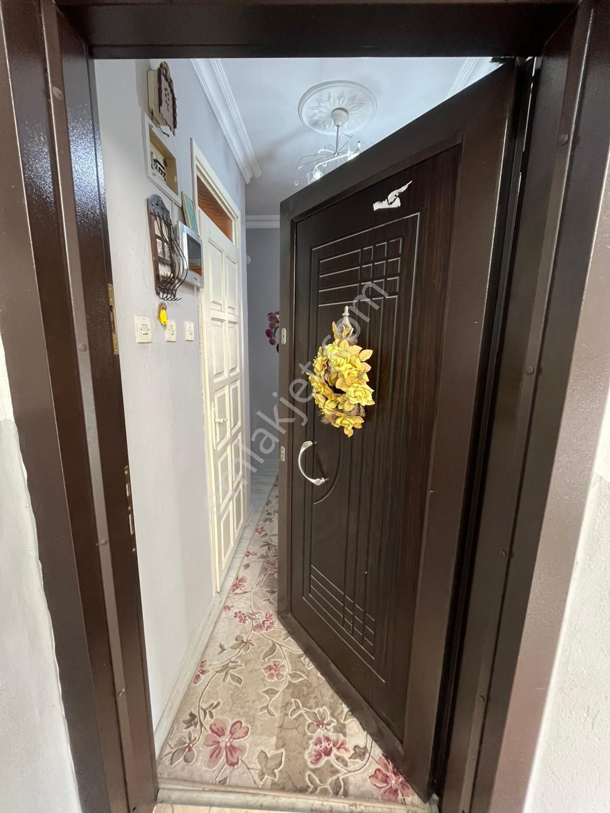 Bergama Fatih Mahallesi Tuna Caddesinde Satılık 3+1 Daire - Görsel 15