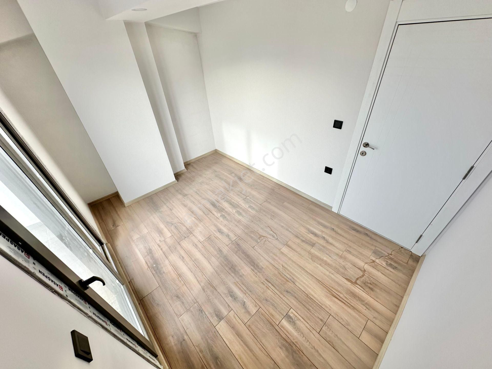 ꧁ay Emlaktan꧂akçay Merkezde Ön Cephe Doğa Manzaralı Çift Teraslı Satılık 4+1 Dubleks Daire - Görsel 24