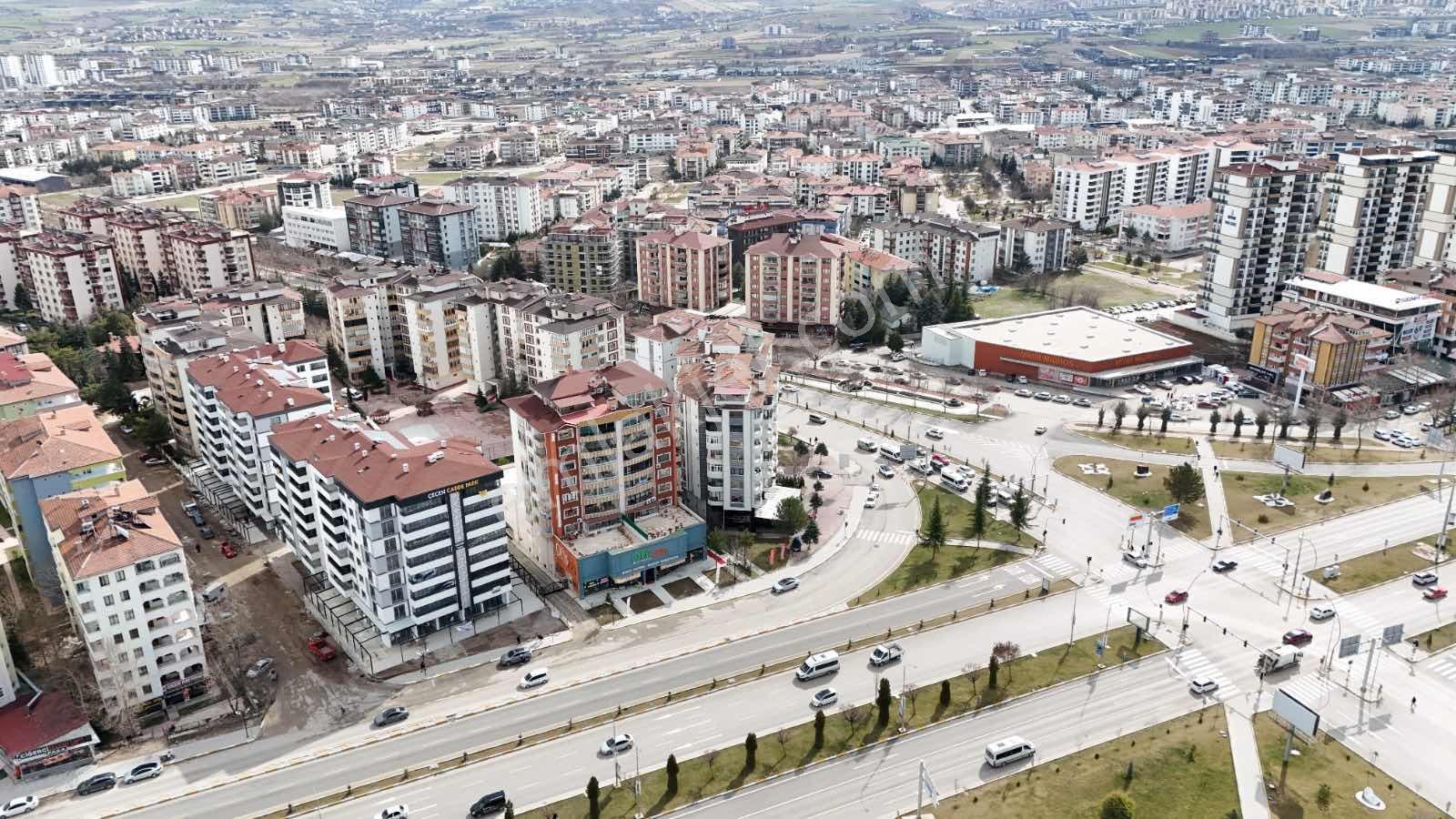[ema] Hazardağlı Yüksek Tabela Değeri Olan 240 M2 Kiralık Dükkan