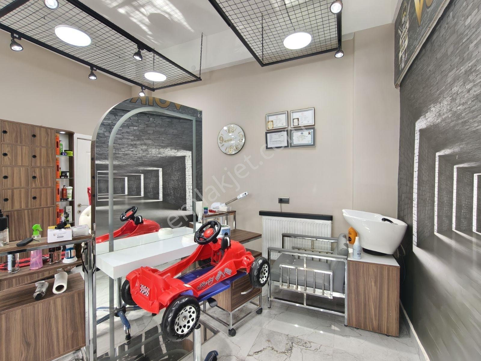 Emaks'tan/atapark'ta/iyi Konumda/yapılı/köşe Parsel/85 M2/dükkan - Görsel 5
