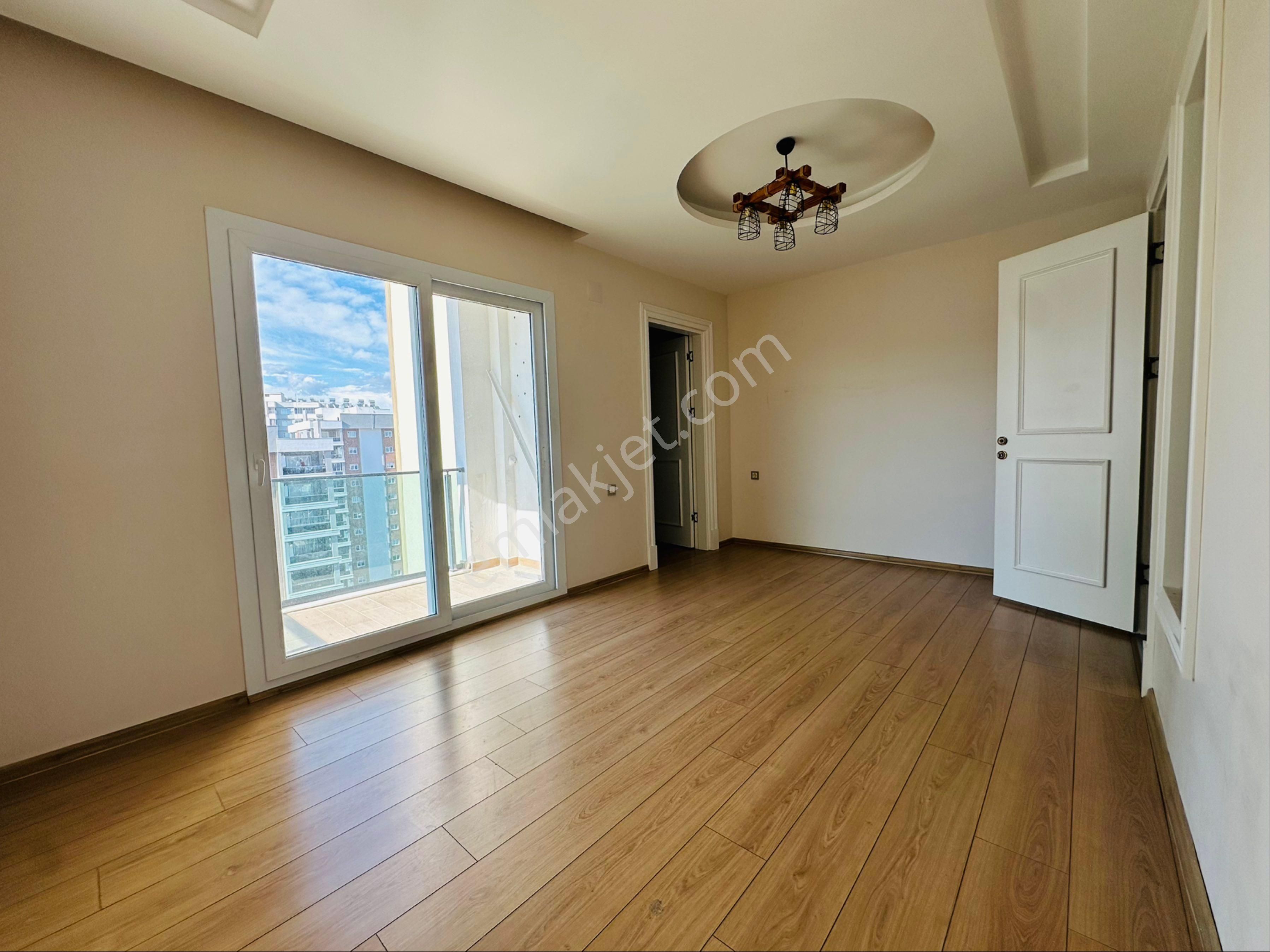 Mezitli Akdenizde Deniz Manzaralı 4+1 Kiralık Daire - Görsel 18