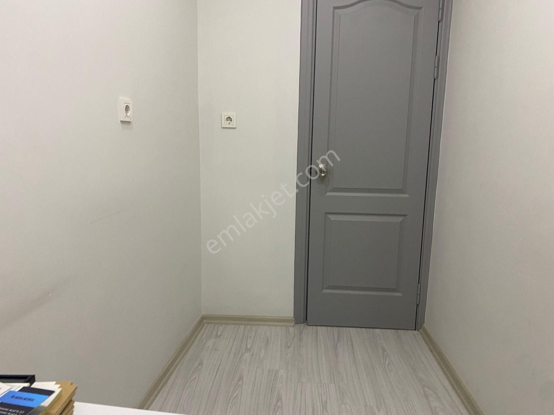 Avrupa Emlaktan Atışalanı Caddesi,f.çakmak Mh 90m²2+1 1.katta,iskanlı Dükkan,kuaför,muayenehane,ofis - Görsel 13