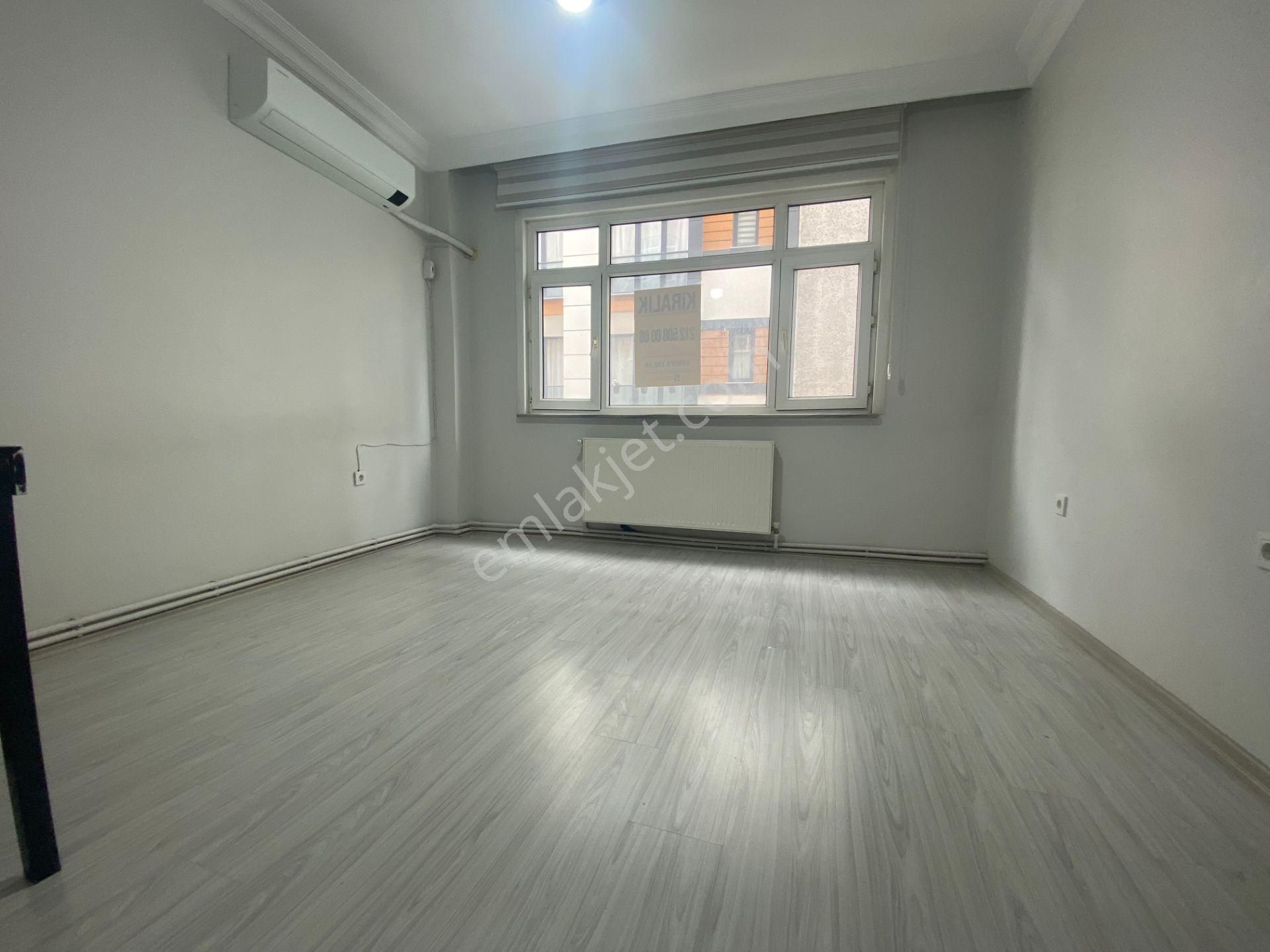 Avrupa Emlaktan Atışalanı Caddesi,f.çakmak Mh 90m²2+1 1.katta,iskanlı Dükkan,kuaför,muayenehane,ofis - Görsel 4